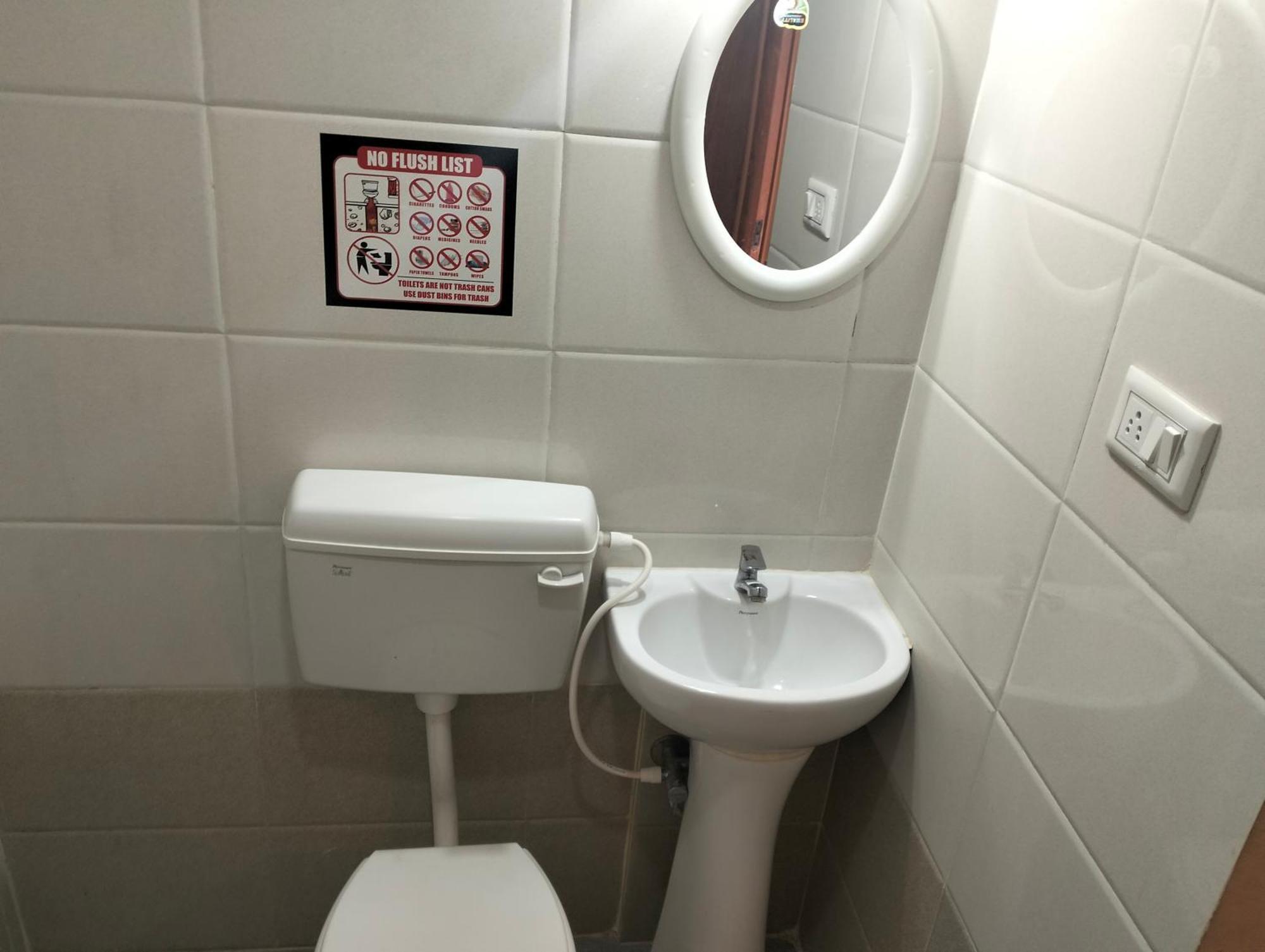 Sy Comforts Hotel 3*
