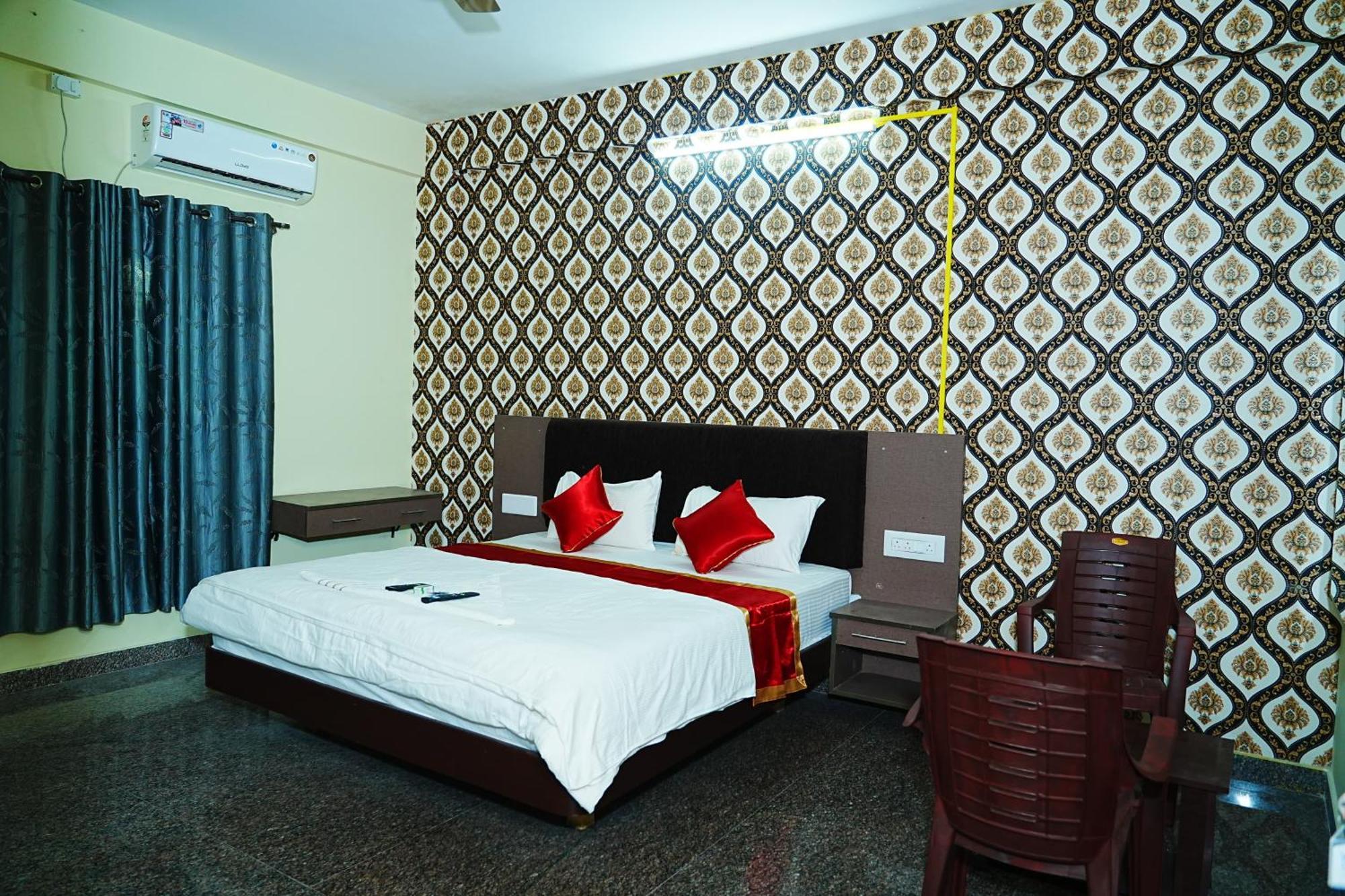 Lee Paradise Apartment Bangalore