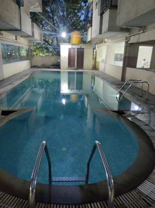 Apartment Luxurious 3 Bhk With Swimming Pool