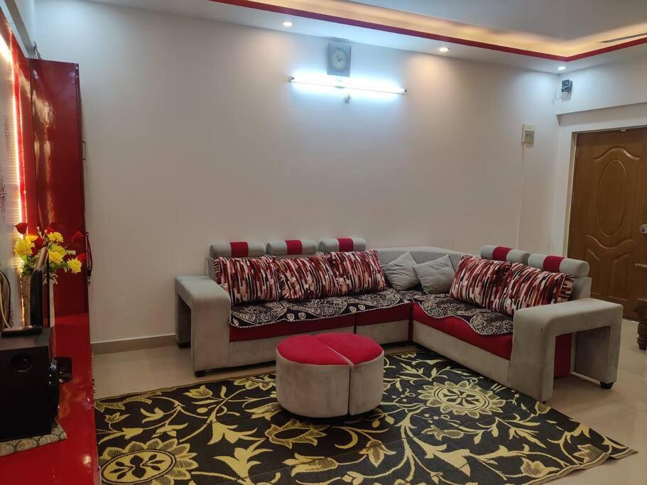 Luxurious 3 Bhk With Swimming Pool