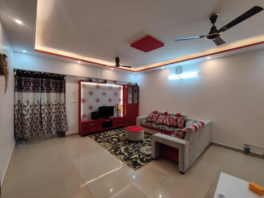 Luxurious 3 Bhk With Swimming Pool * Bangalore