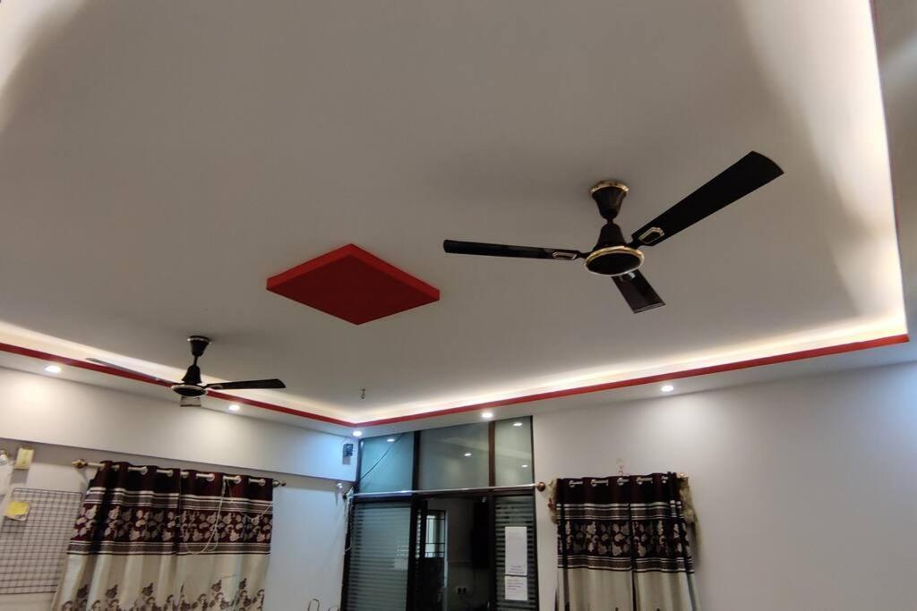 Apartment Luxurious 3 Bhk With Swimming Pool