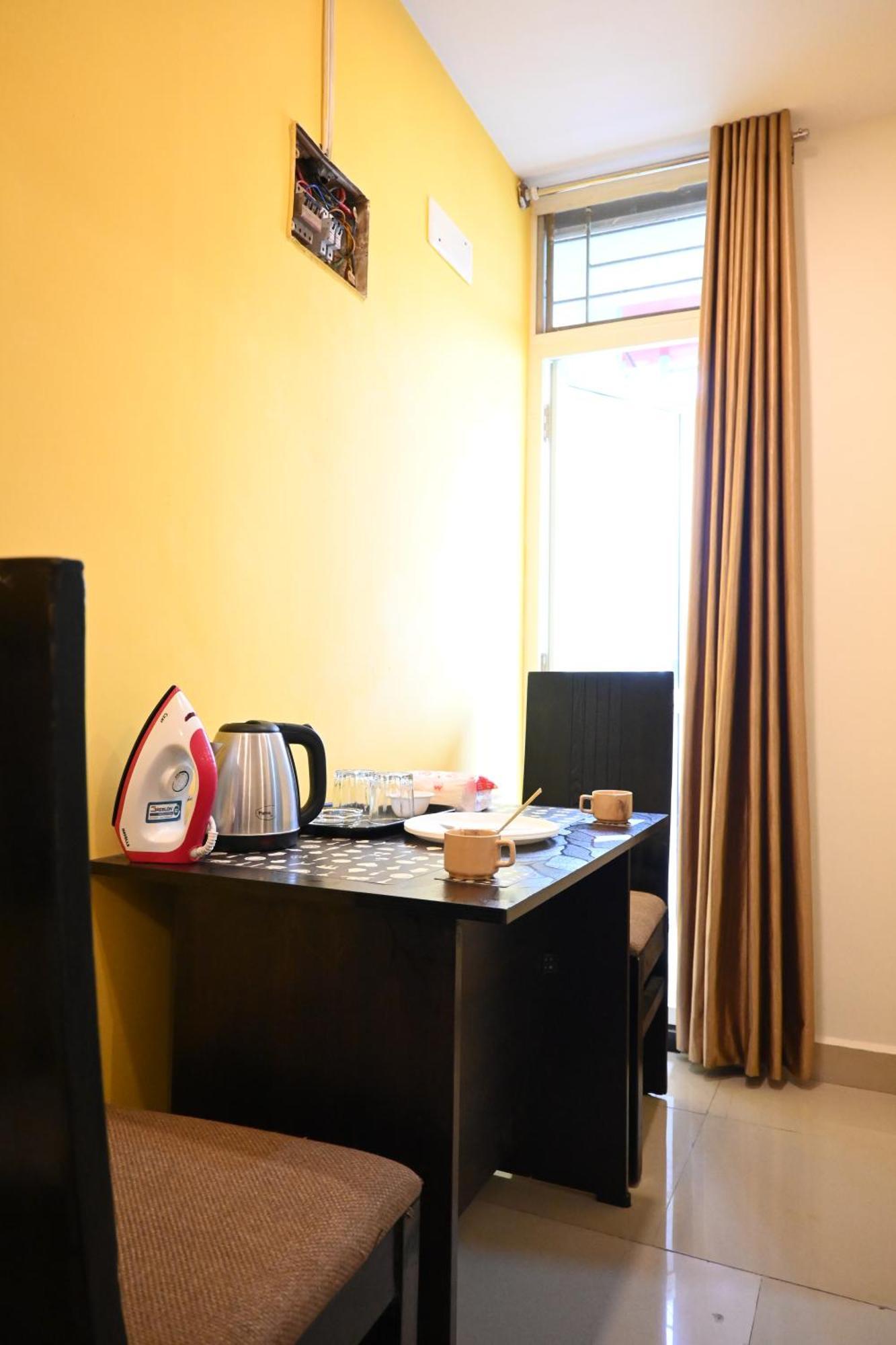Sy Comforts Hotel