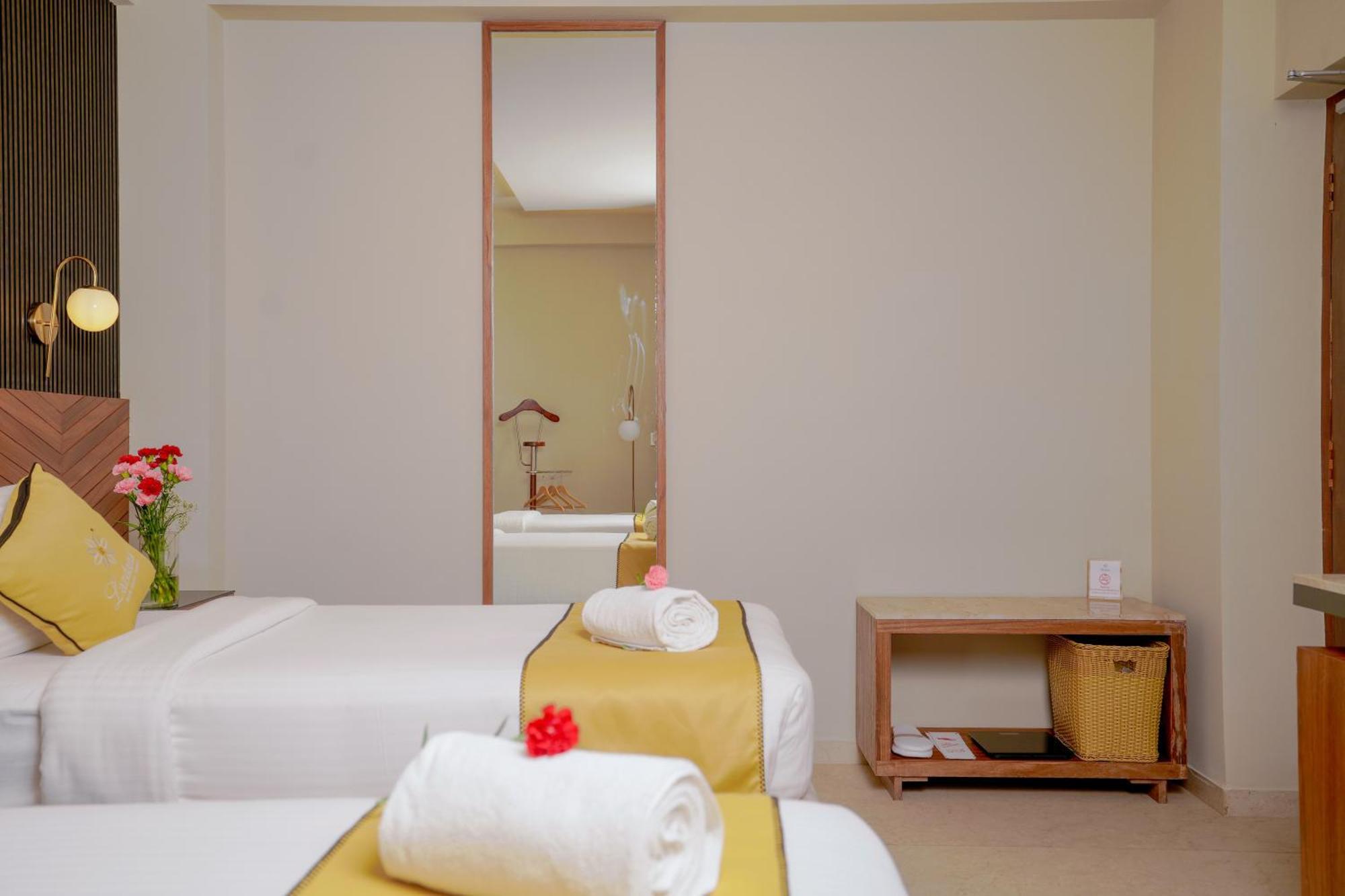 Hotel Lazdana Bangalore