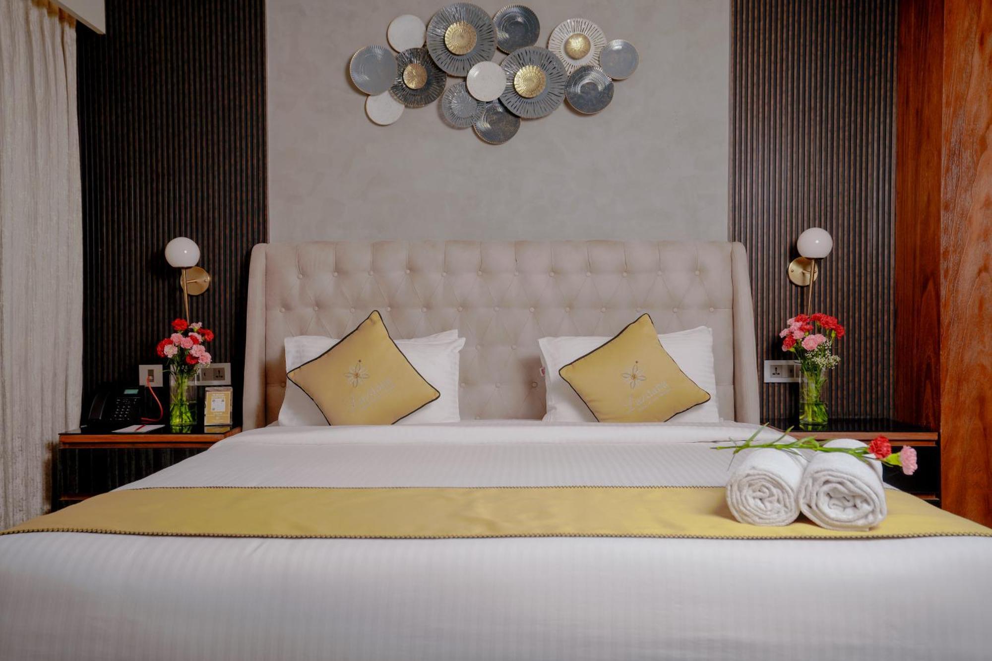 Lazdana Hotel