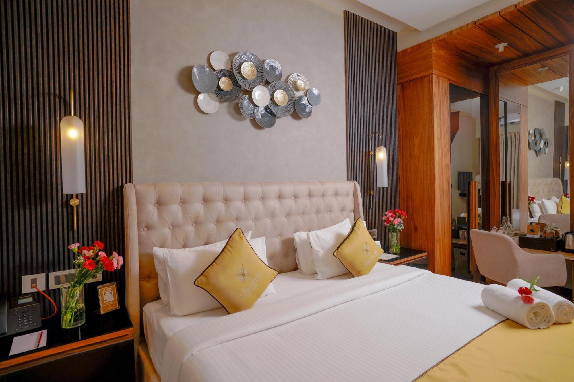 Hotel Lazdana Bangalore