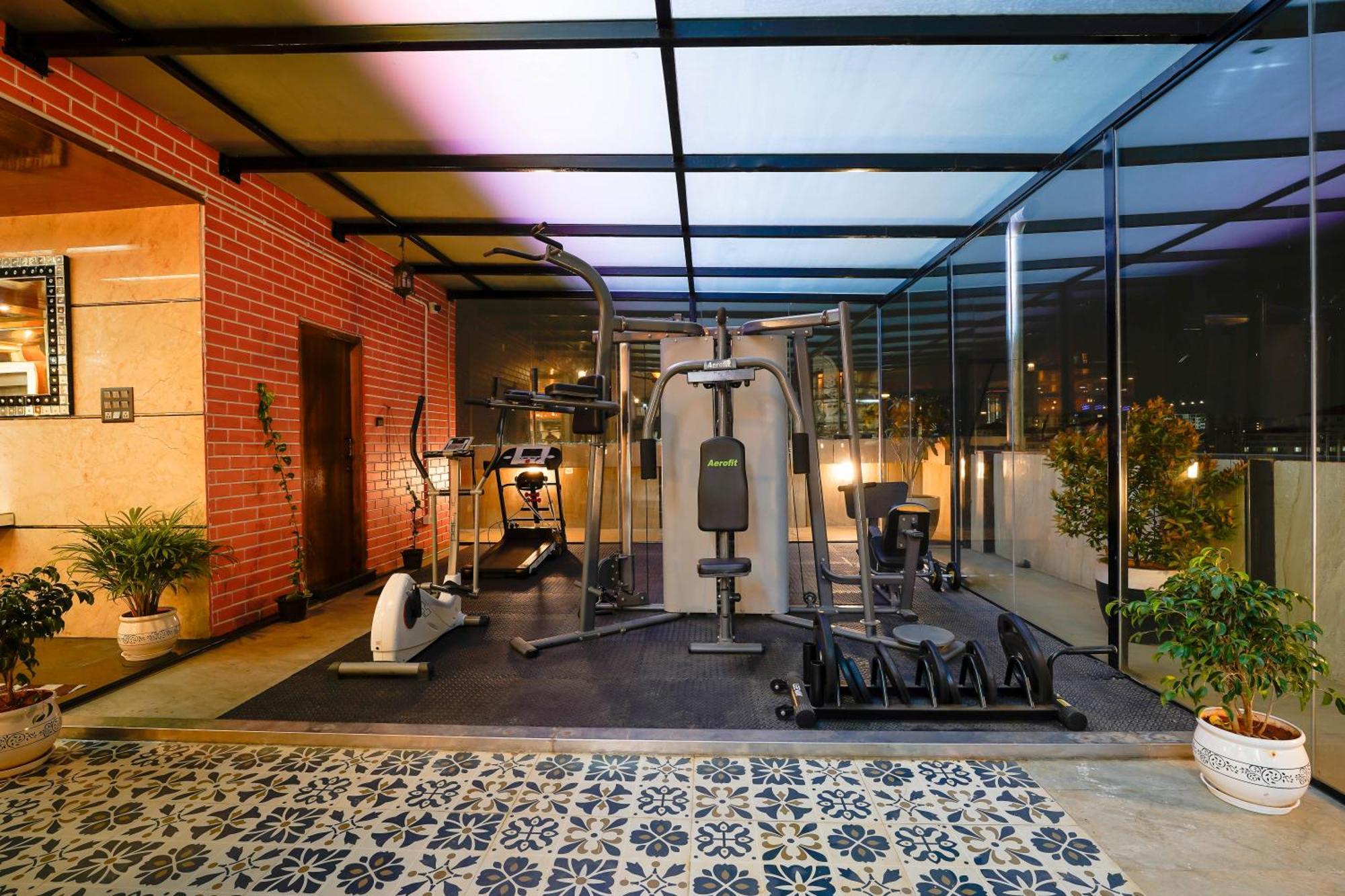 Kingston Hotel 4*