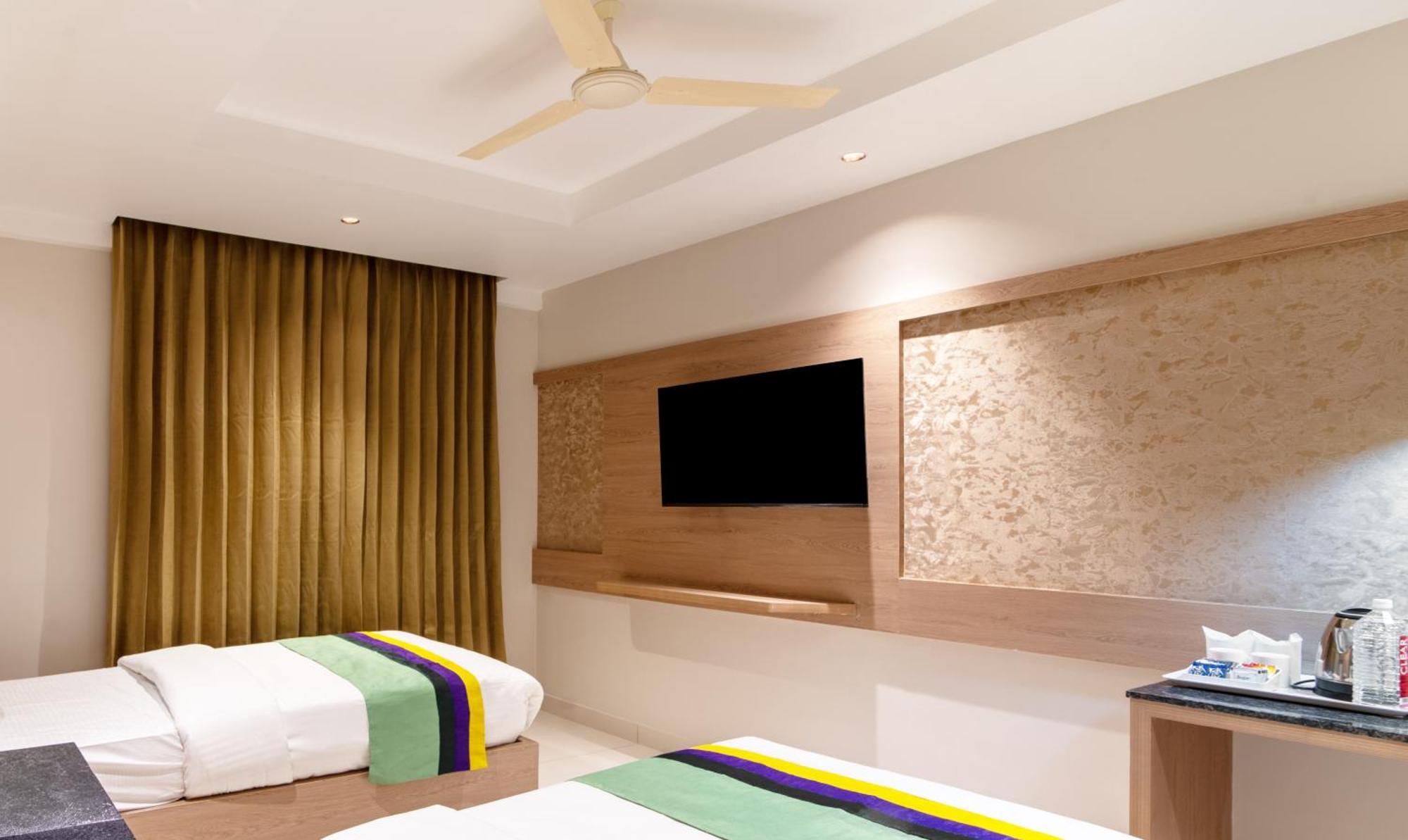 Hotel Treebo Premium New Light Bangalore