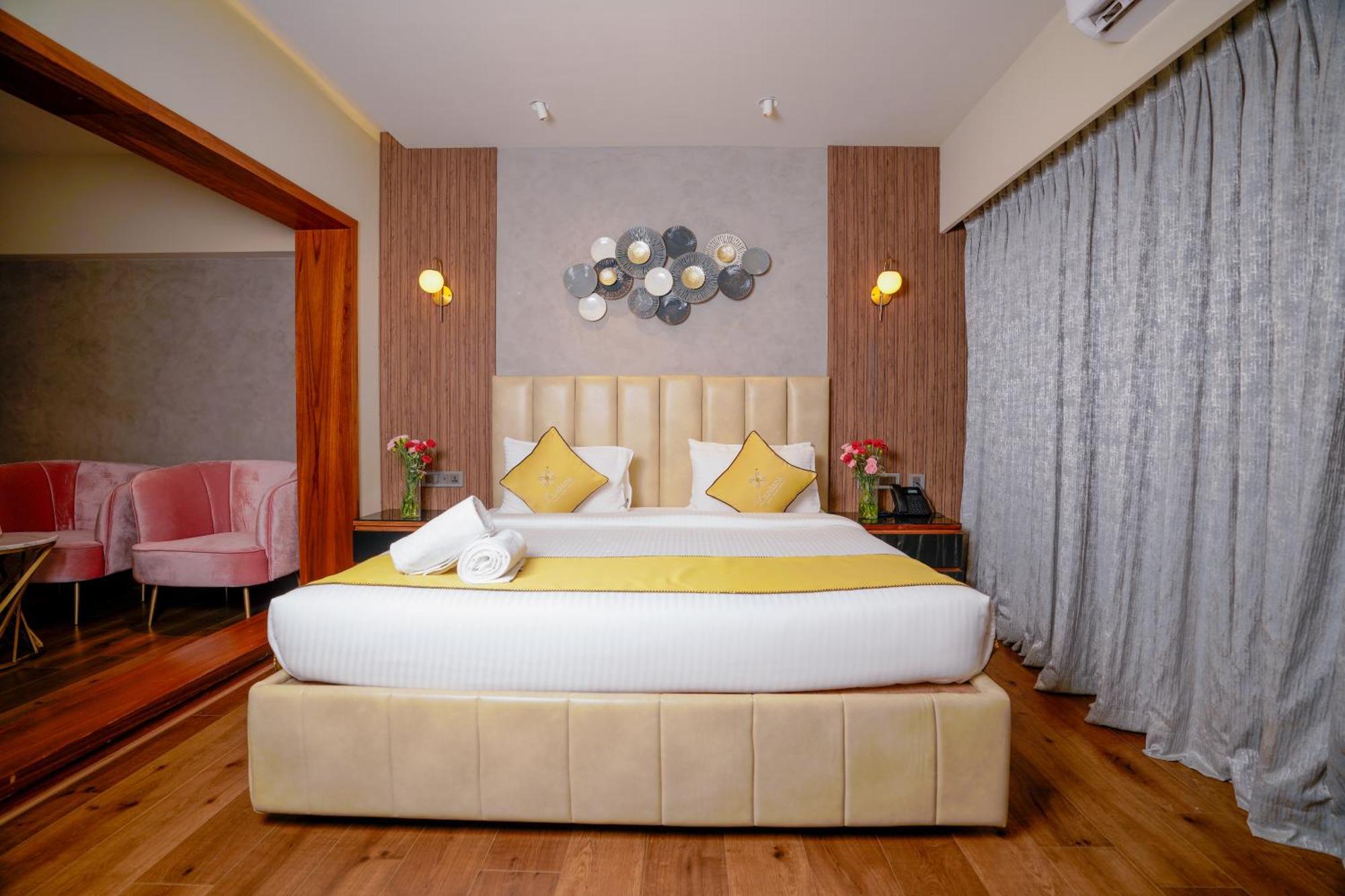 Hotel Lazdana 3*