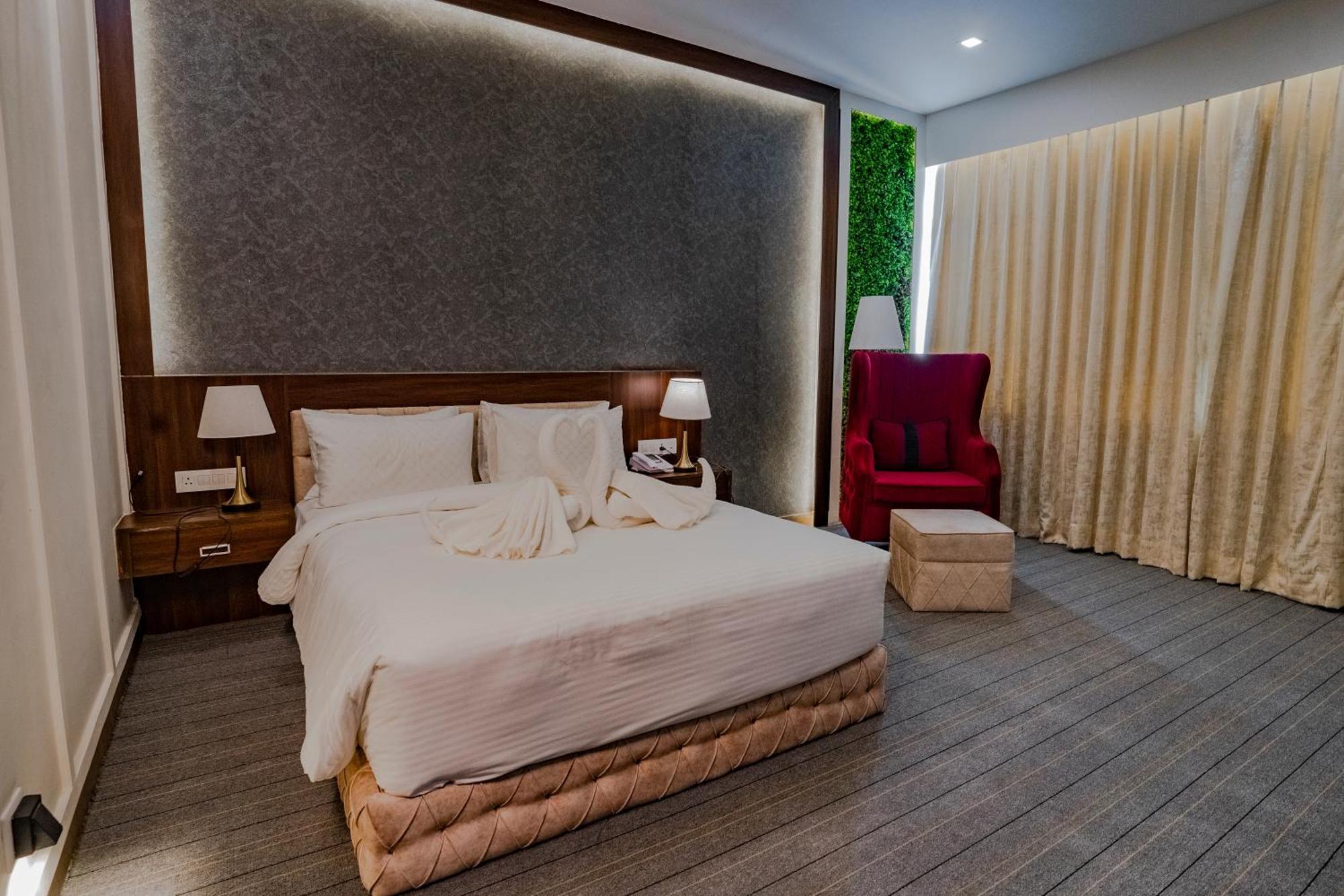 Essotto Recreation Hub Hotel 4*