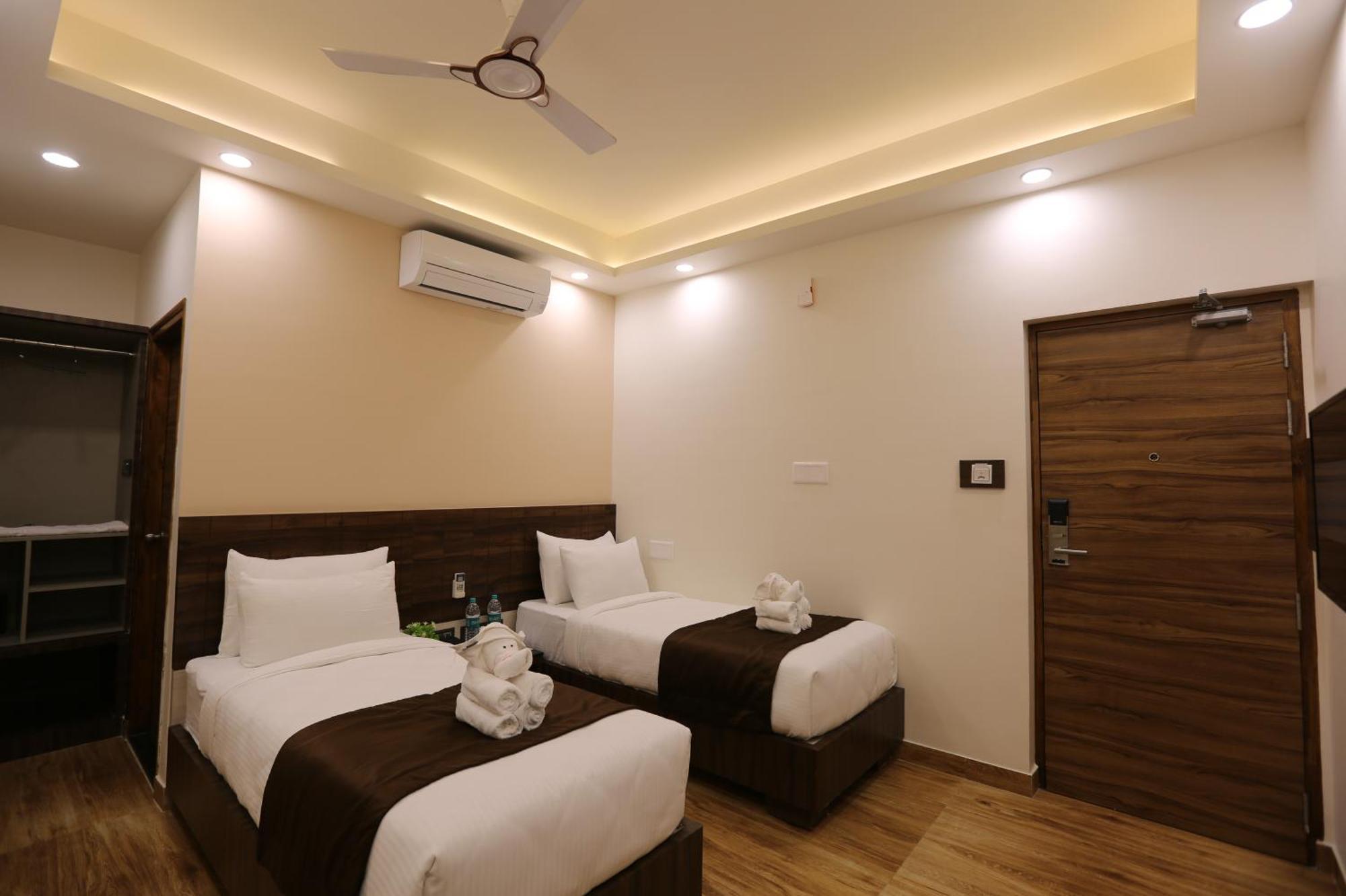 Hotel The Ventura Grand 3*