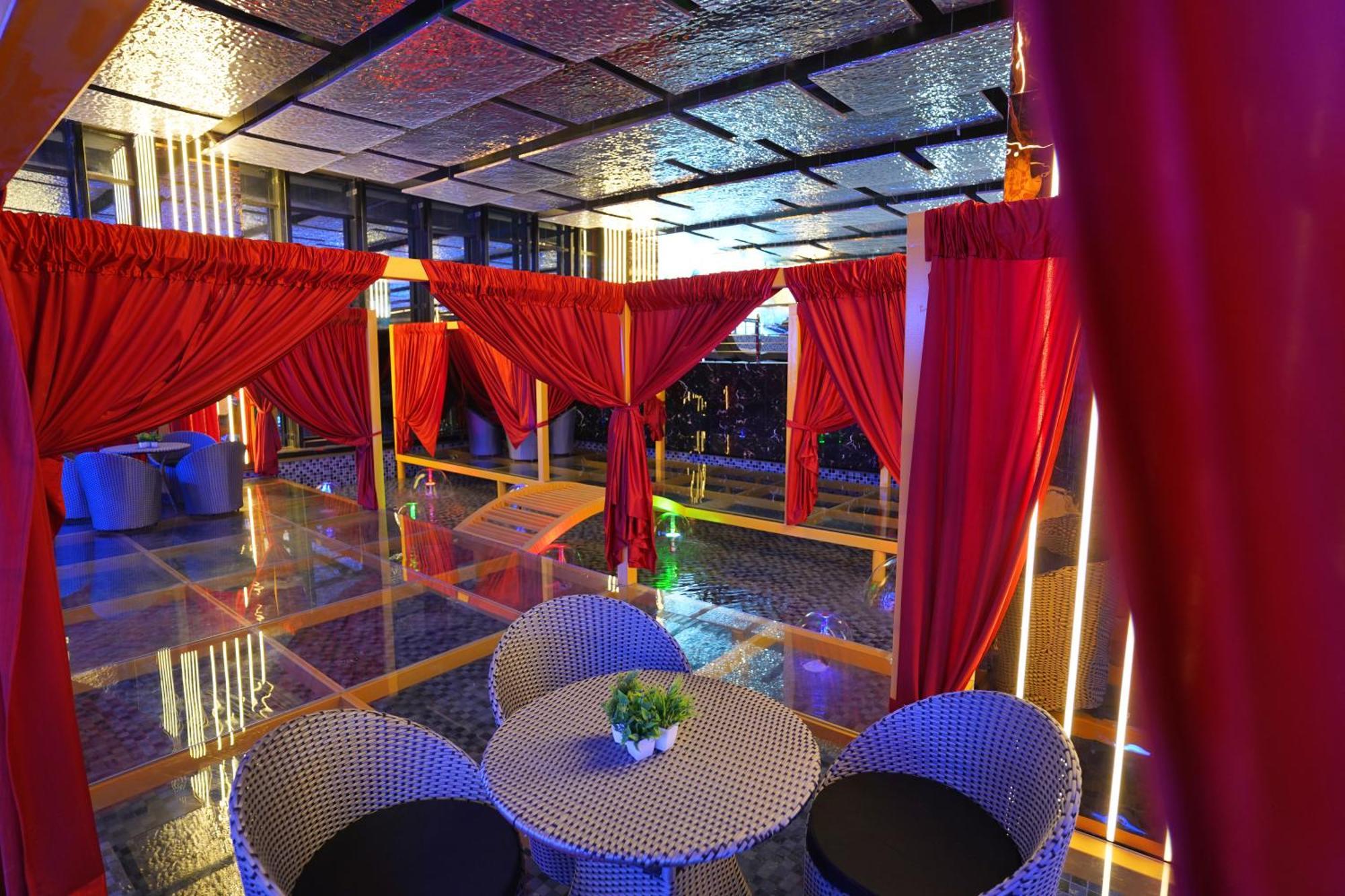 Essotto Recreation Hub 4* Bangalore
