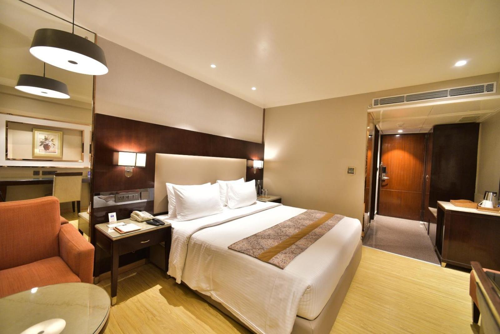 Citadel Sarovar Portico Hotel Bangalore