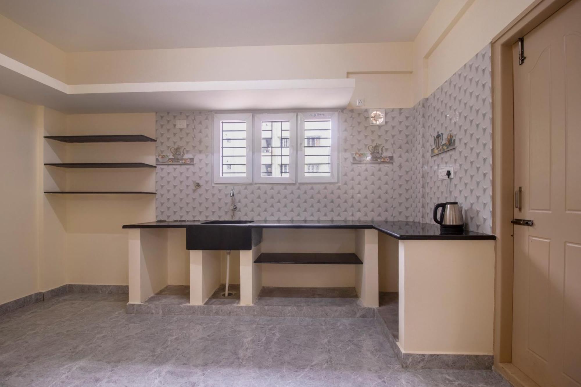 2 Bhk Service - Manyata Tech Park Hotel 5*
