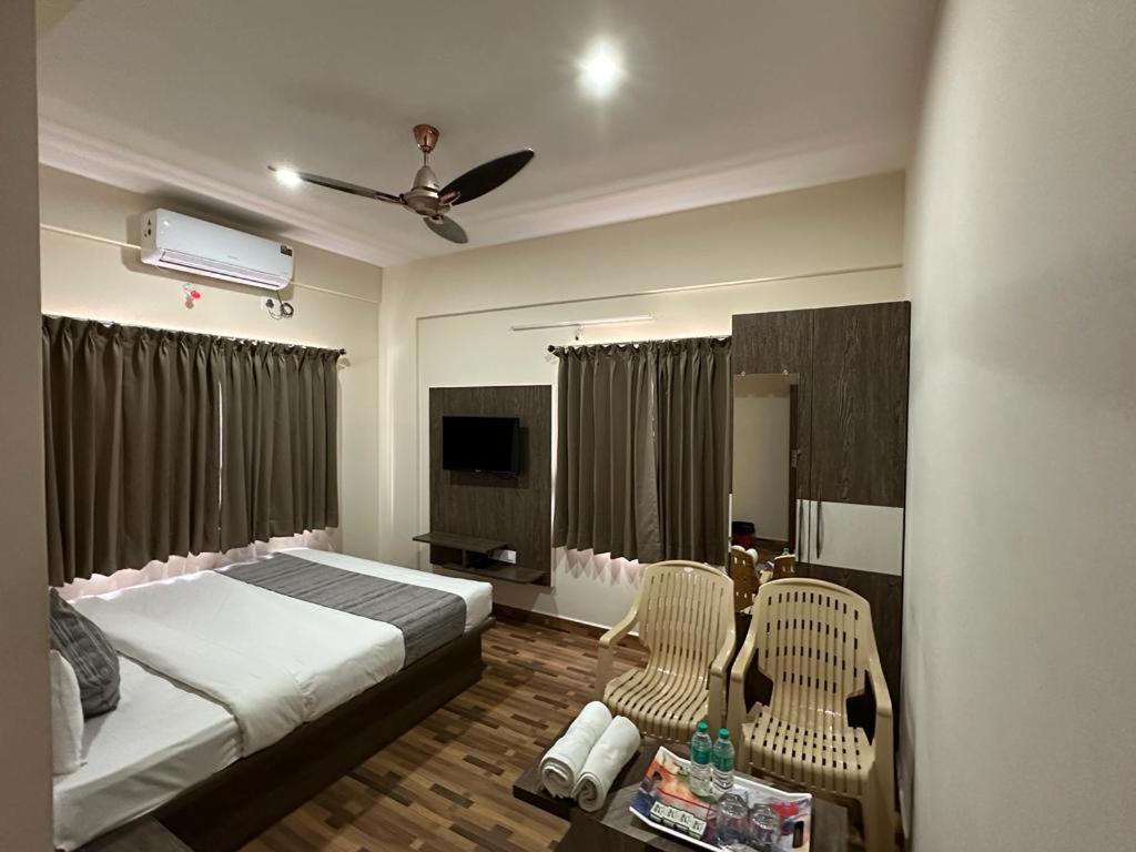 Jp Grand Bed & Breakfast Bangalore