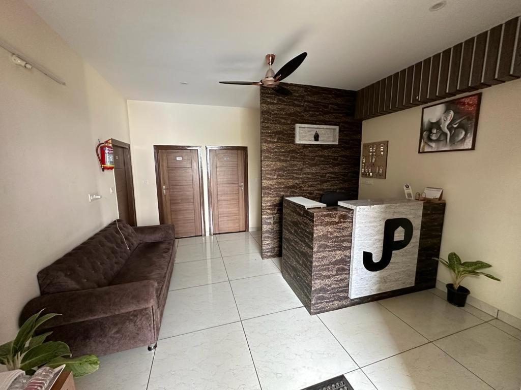 Jp Grand Bed & Breakfast *
