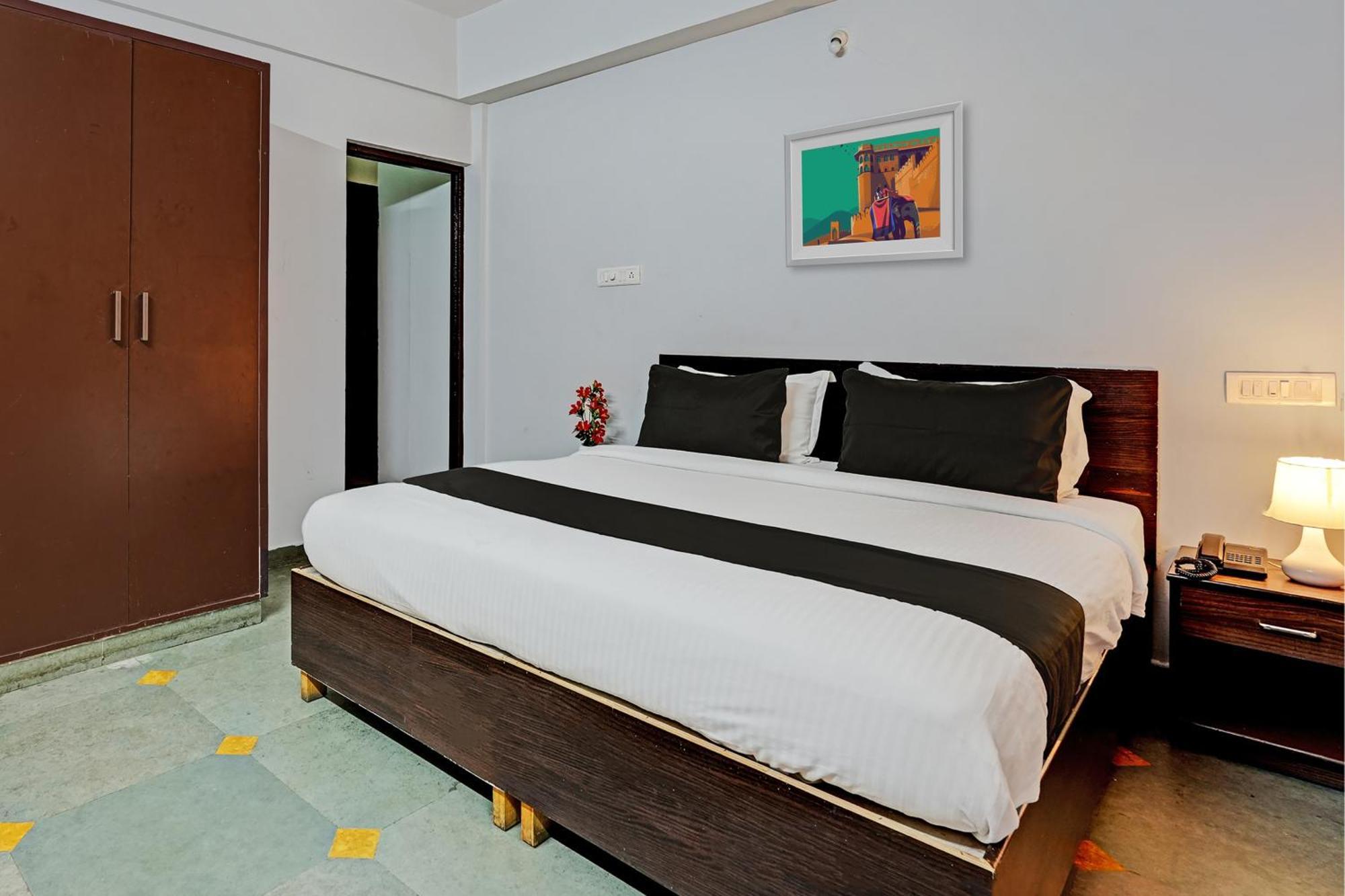Hotel O Skylark Service Bangalore
