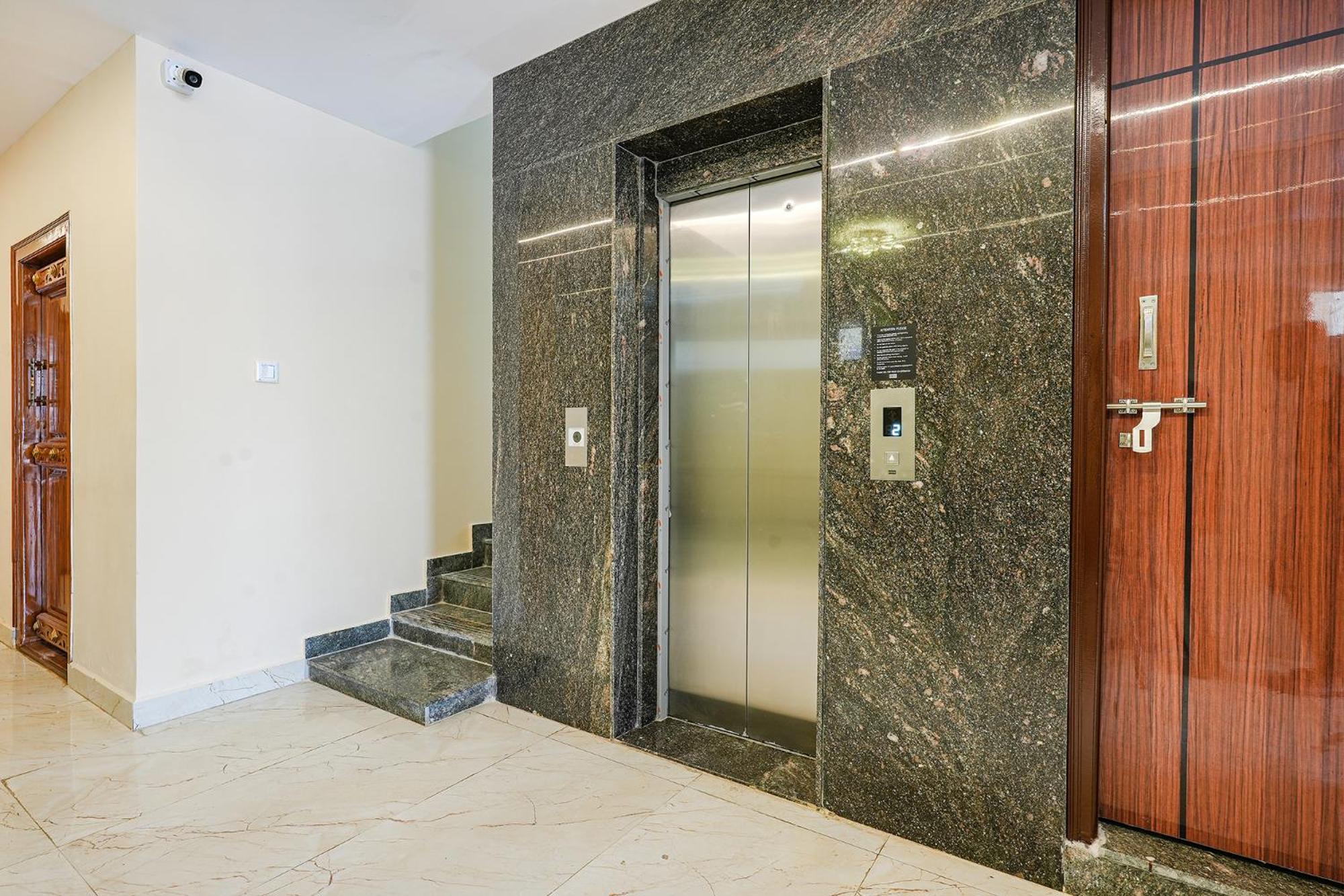 Fabhotel Crystal - Near Marathahalli Junction Hotel Bangalore