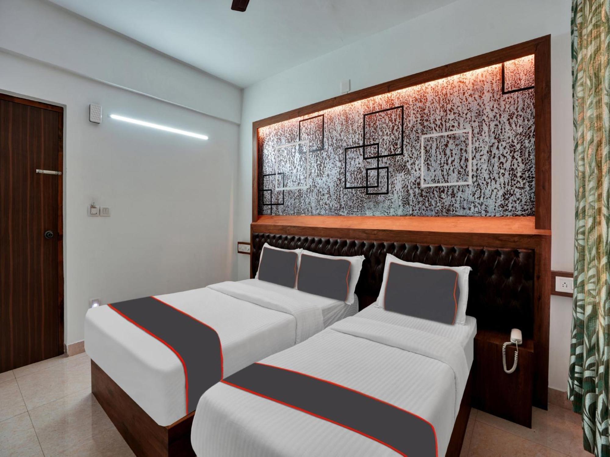 B Six Hotel 3*