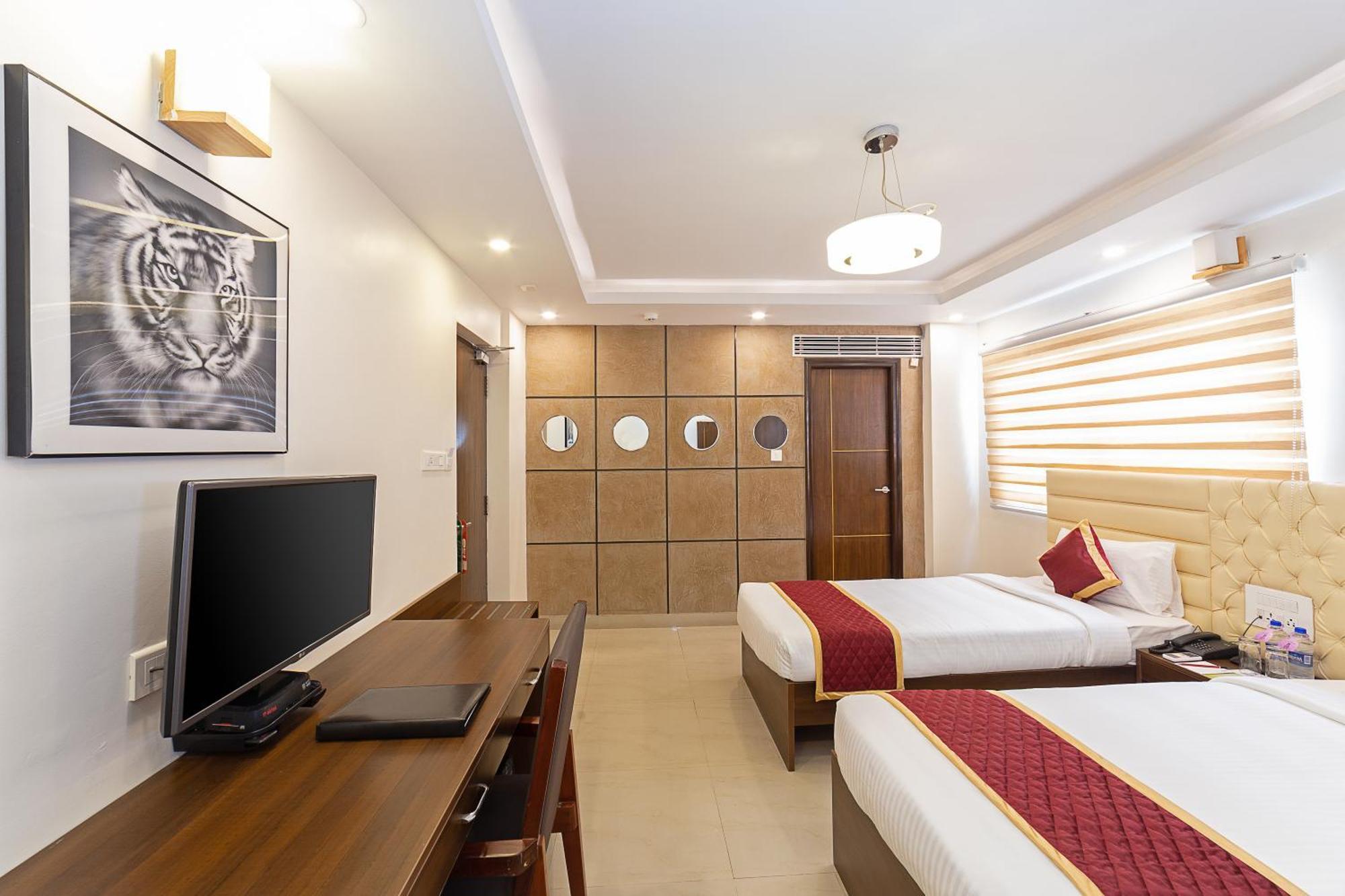 Icon Regency By Bhagini 3*