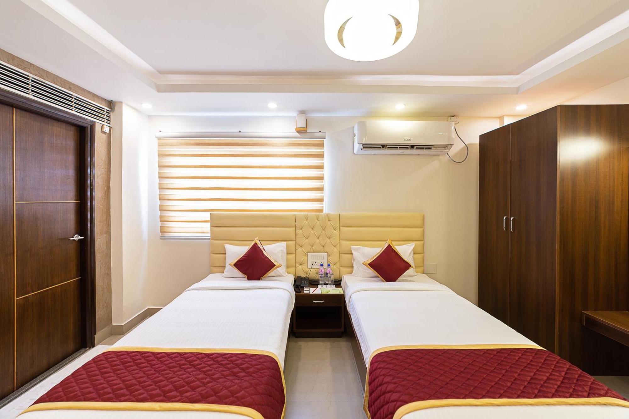 Icon Regency By Bhagini Hotel