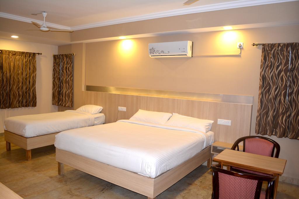 Hotel Royal Opera 3* Bangalore