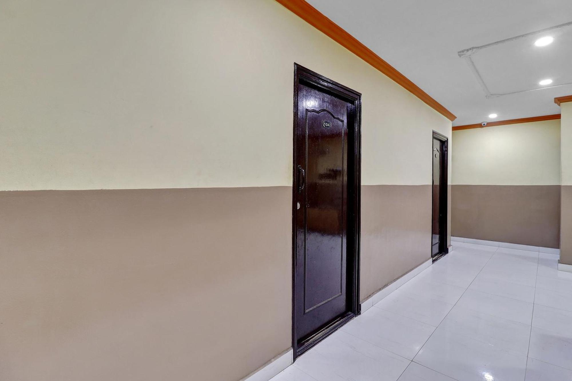 Hotel Oyo Aryan Residency
