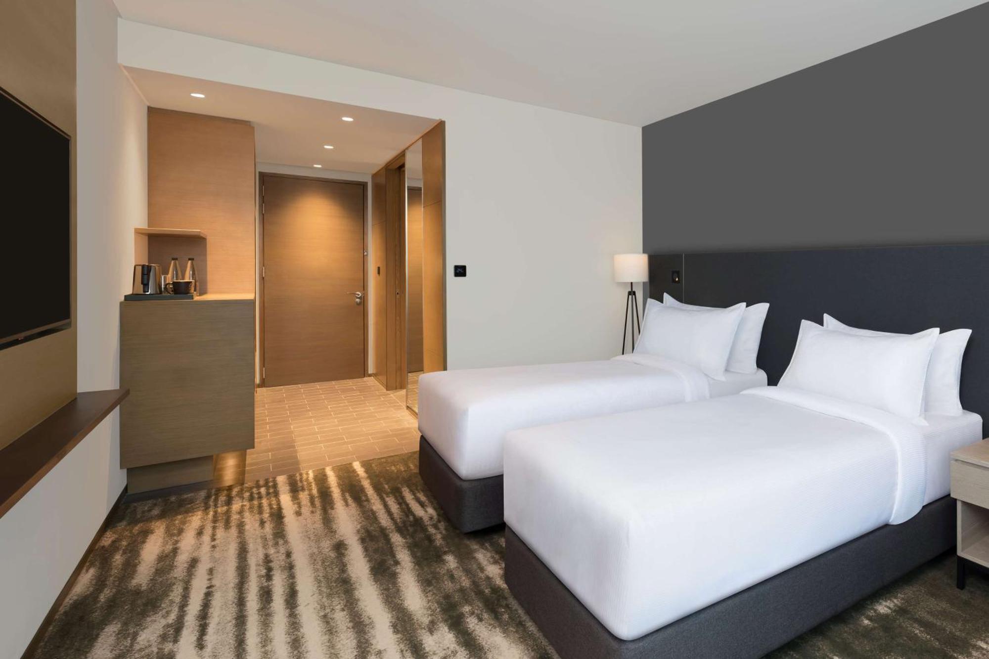 Hilton Garden Embassy Manyata Business Park 4*