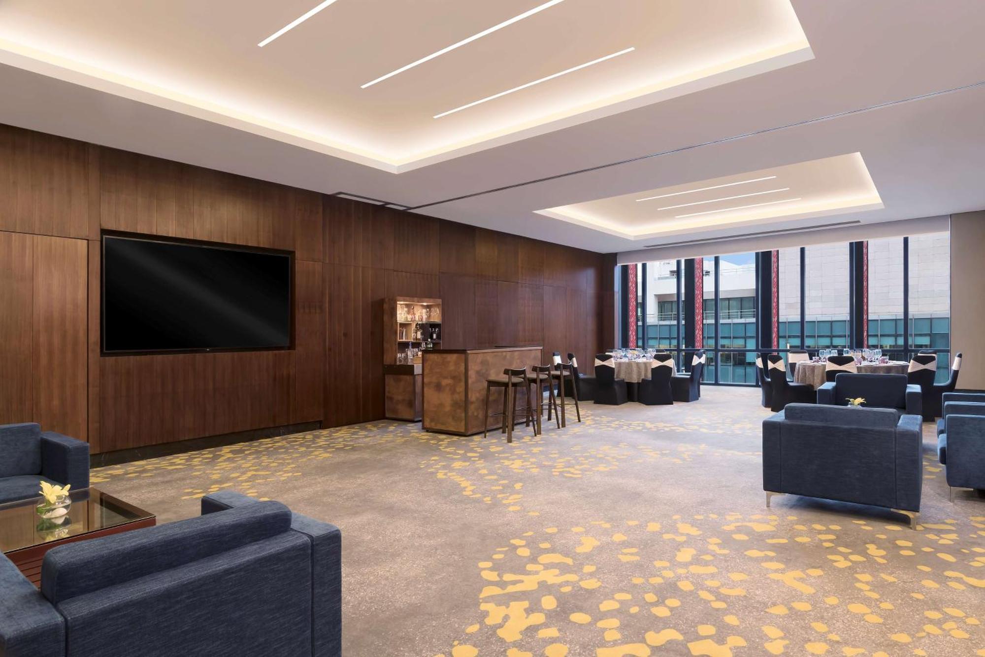 Hilton Garden Embassy Manyata Business Park 4* Bangalore