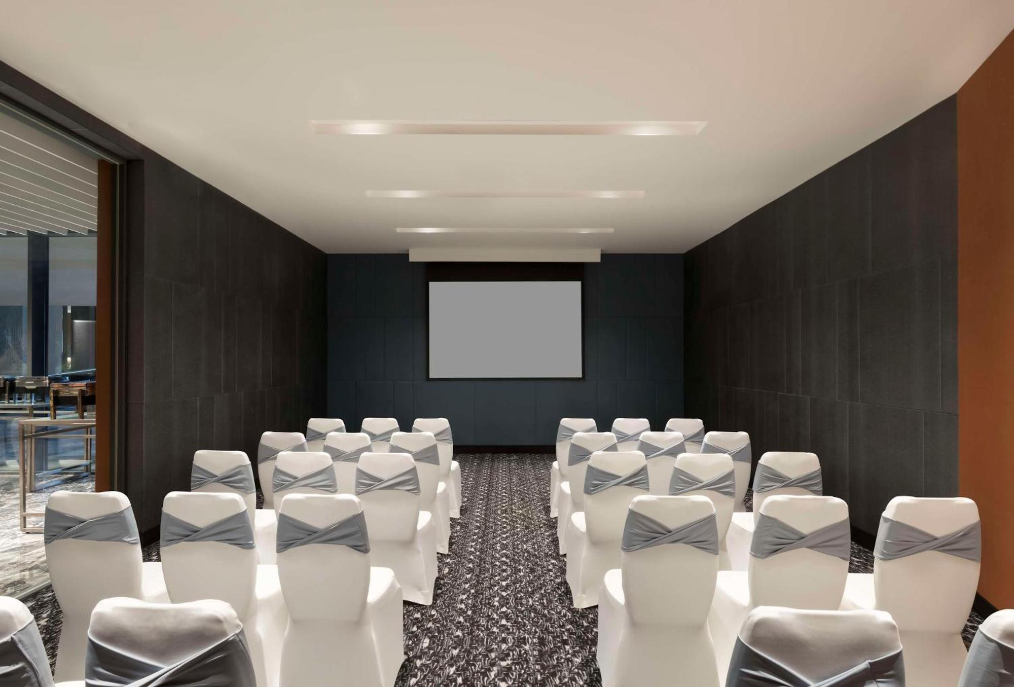Hilton Embassy Manyata Business Park