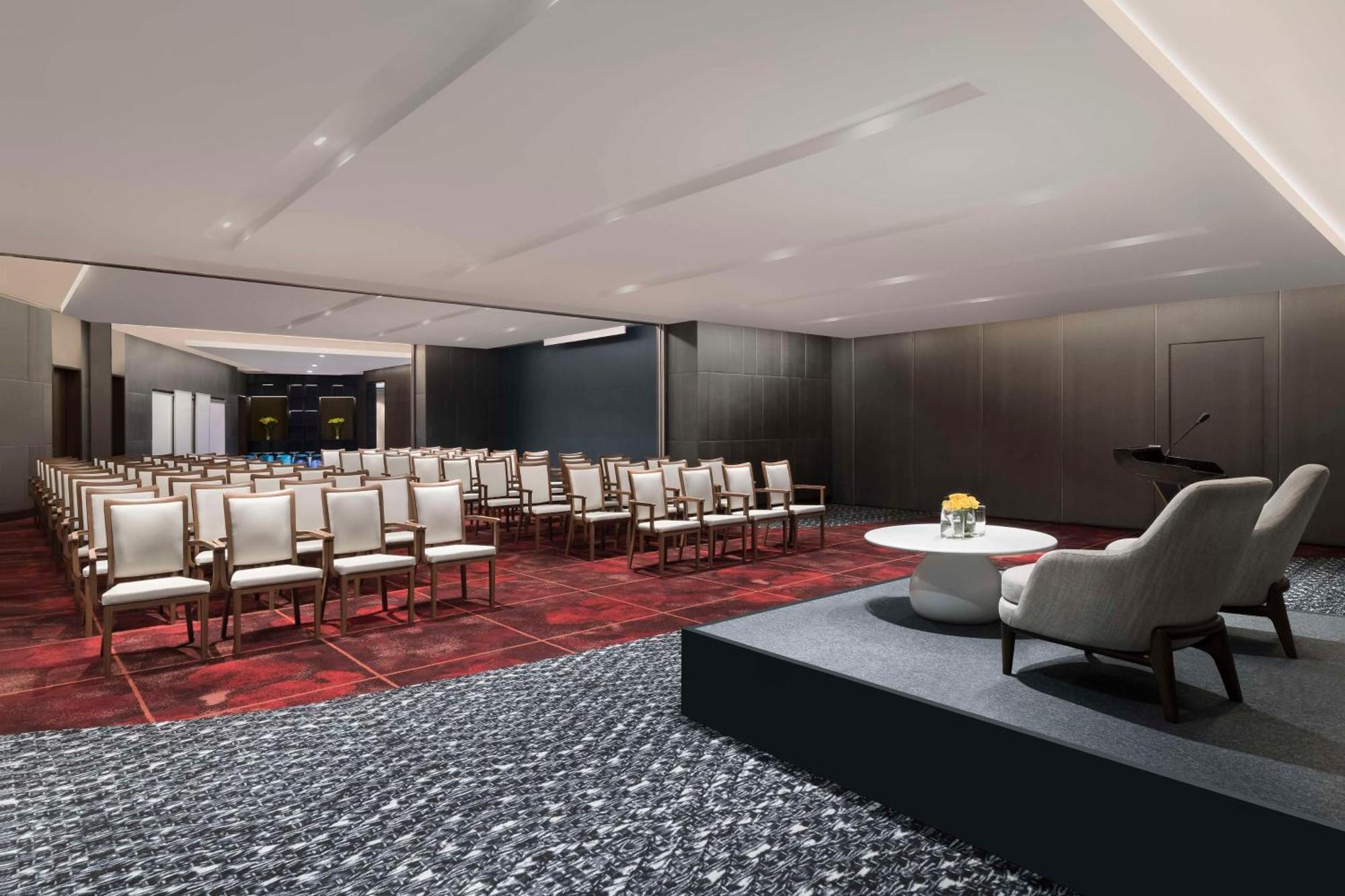 Hilton Embassy Manyata Business Park
