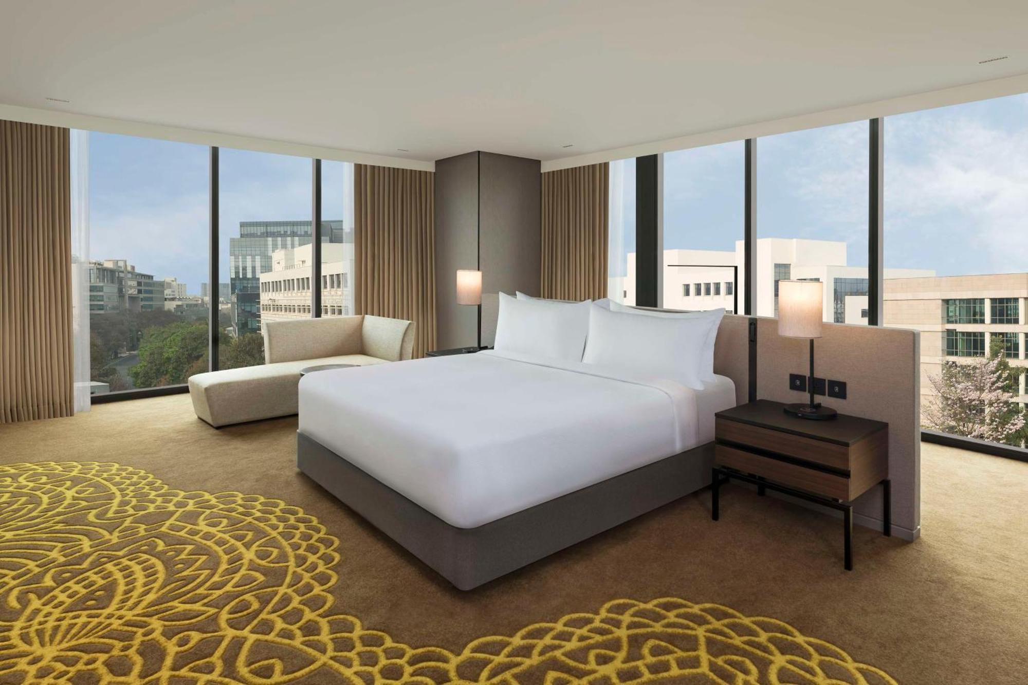 Hilton Embassy Manyata Business Park Hotel Bangalore