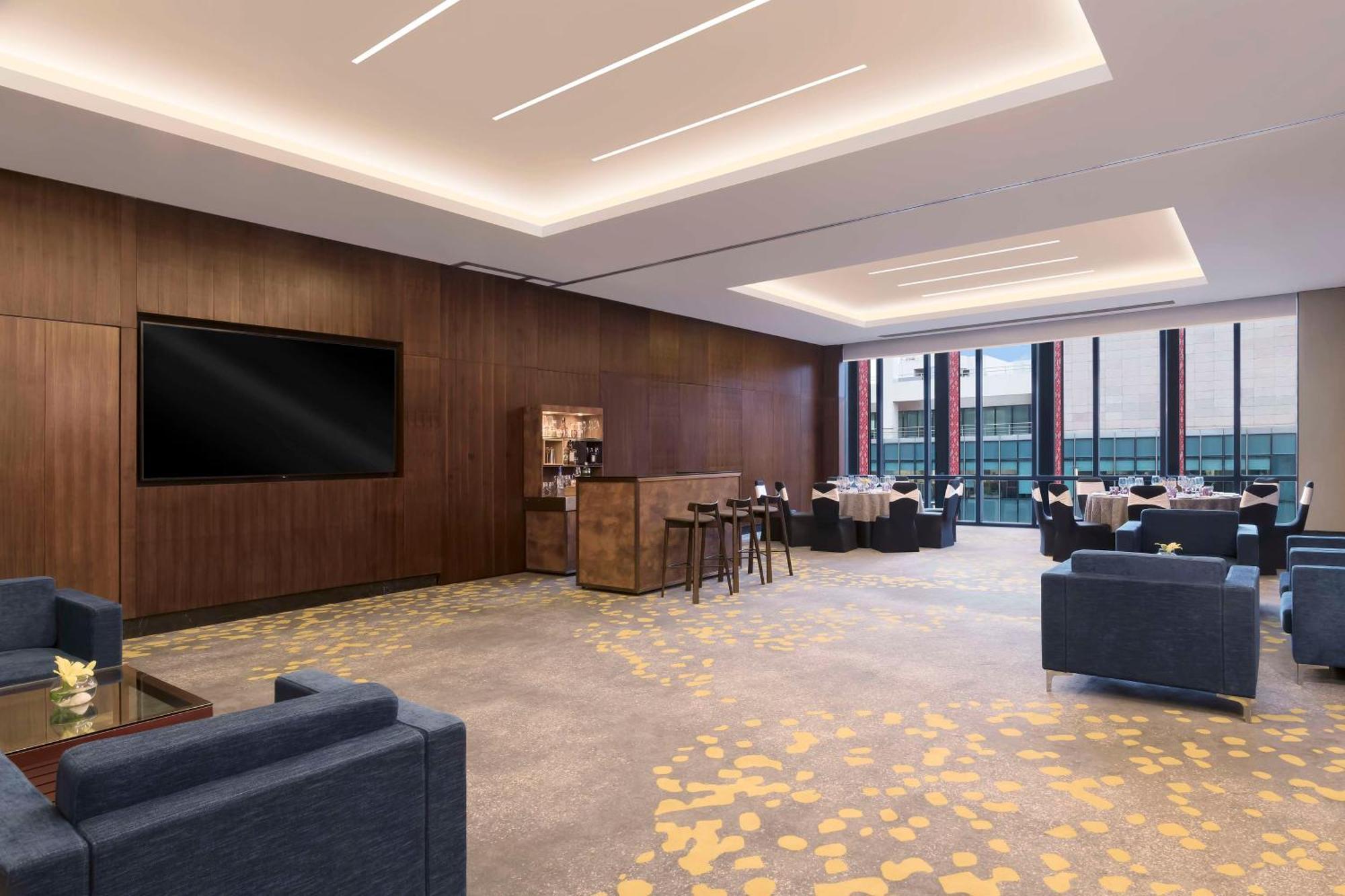 Hilton Embassy Manyata Business Park