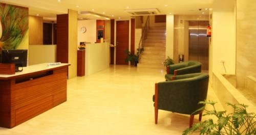 Hotel Octave The Horizon Comforts 3*