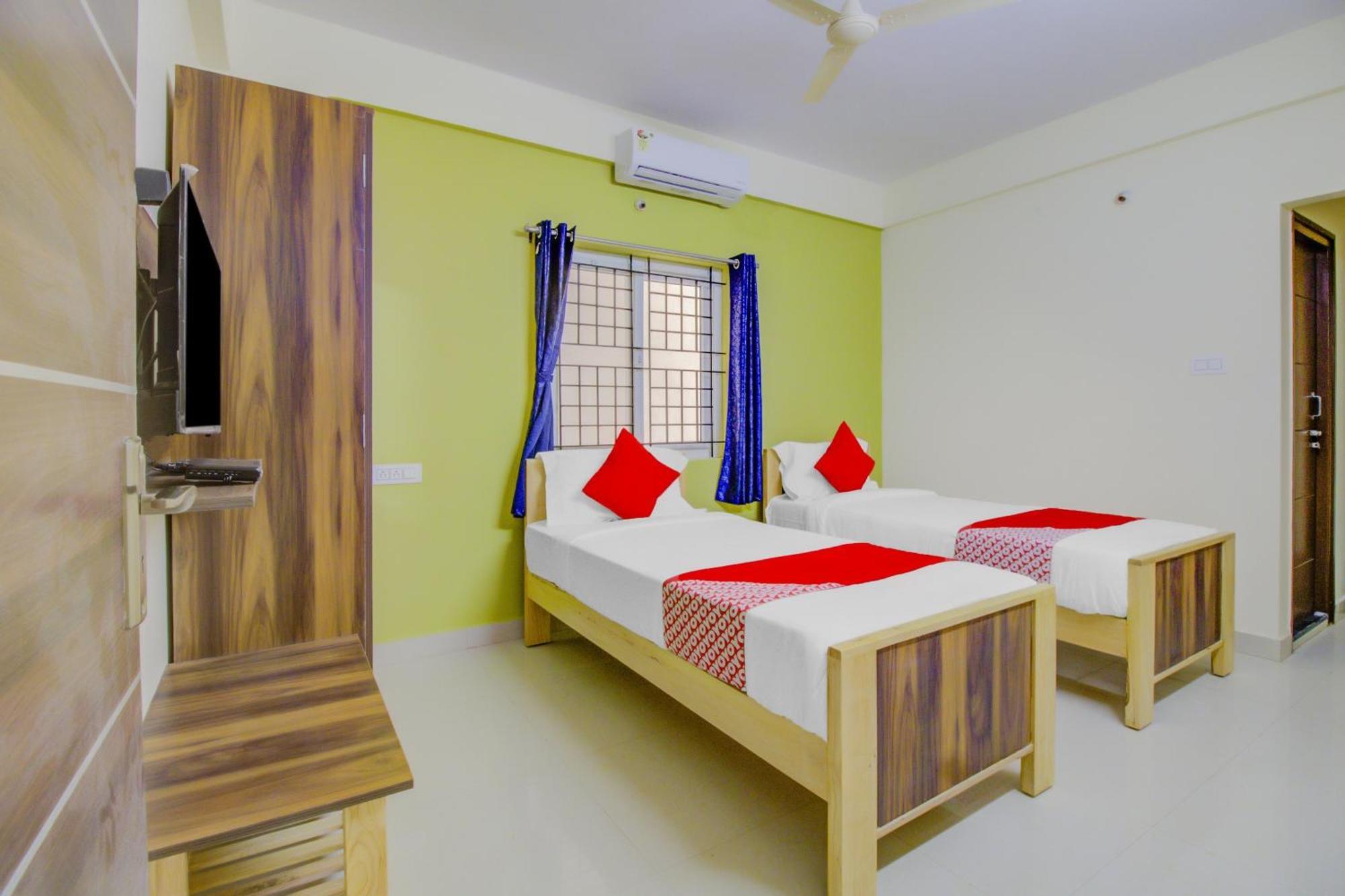 Hotel Super O Nelli 3*