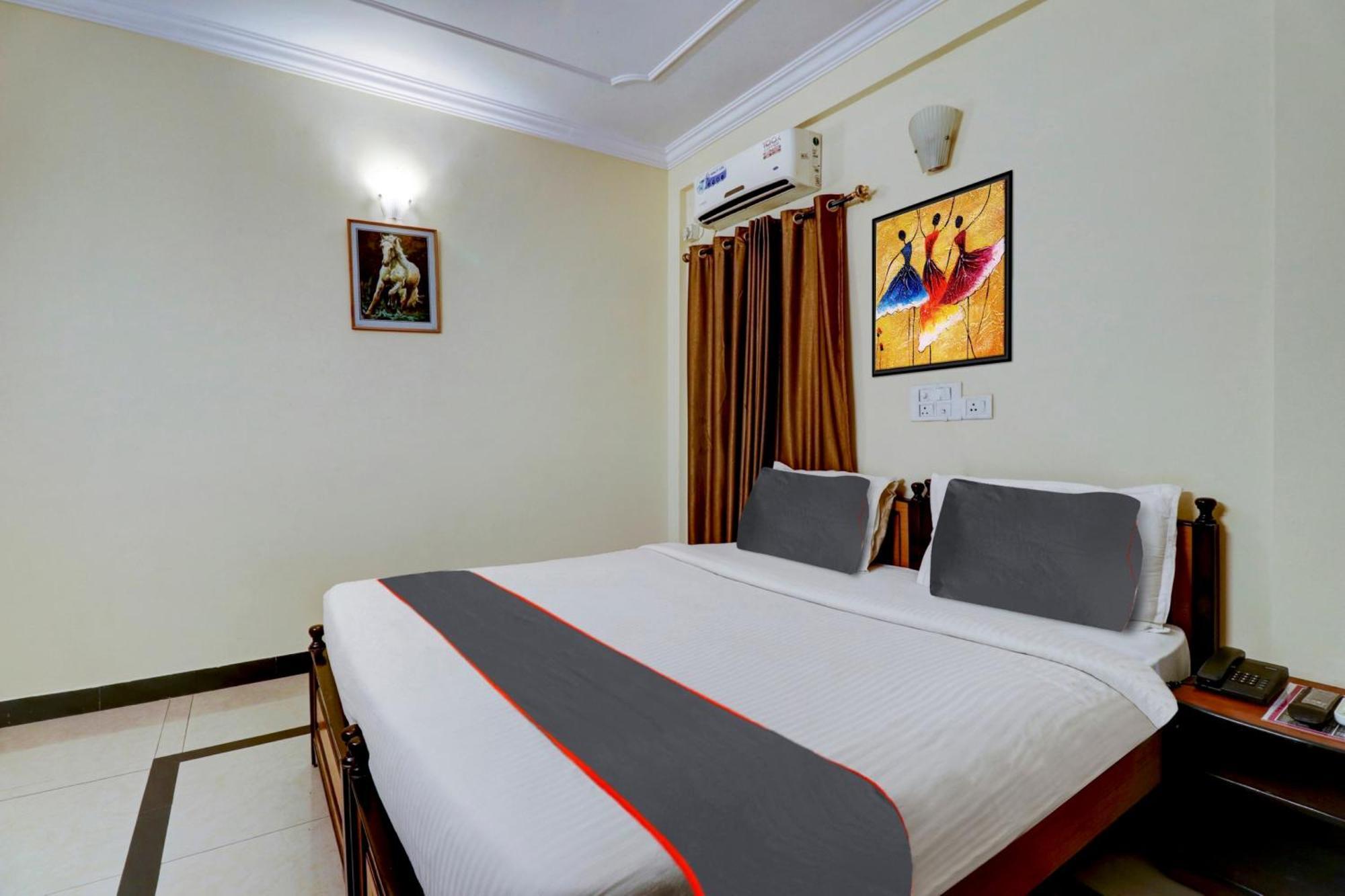 Hotel Super Collection O View Homes Near Nexus Bangalore