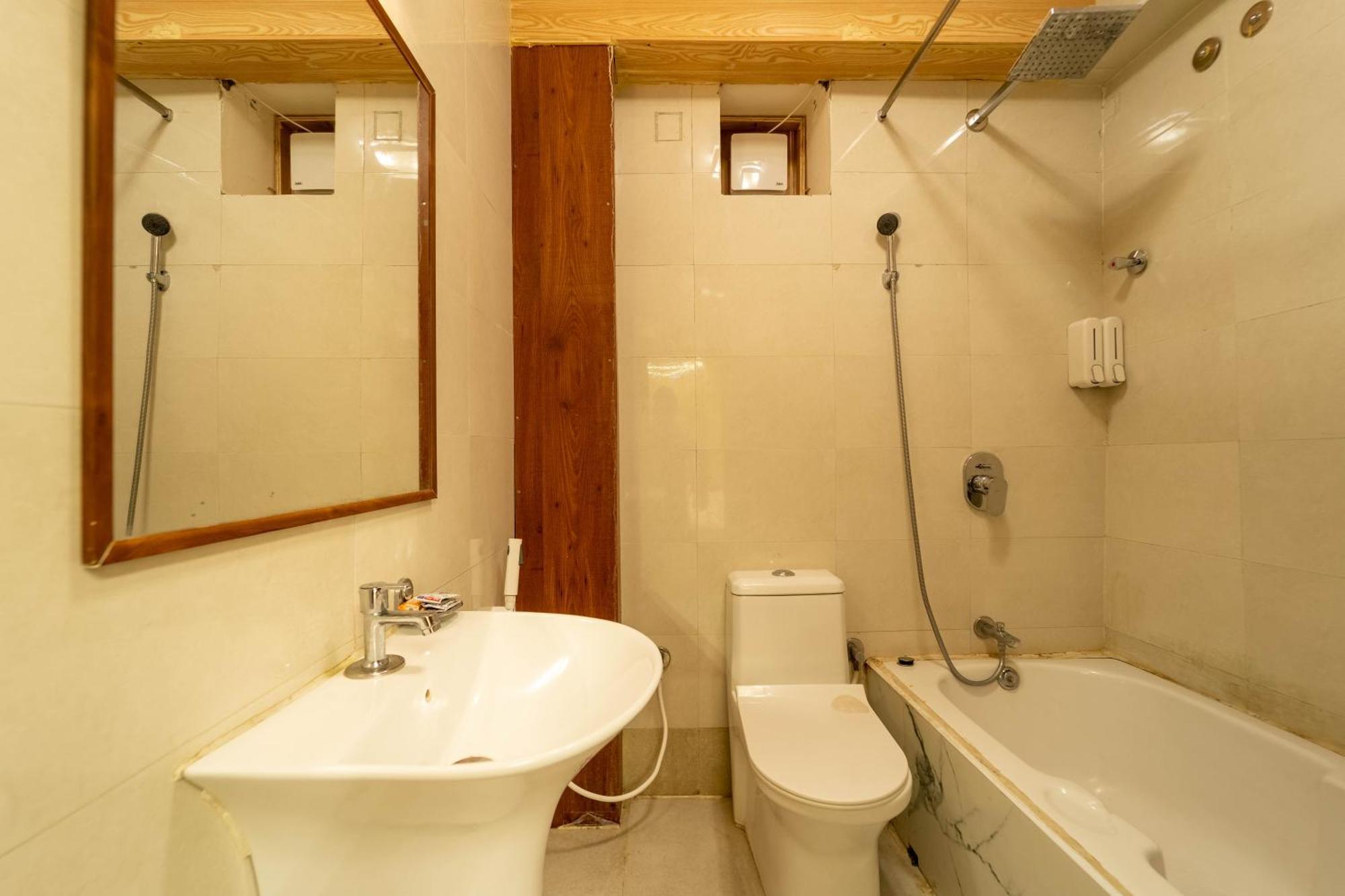 Apartment Seasons Suites *