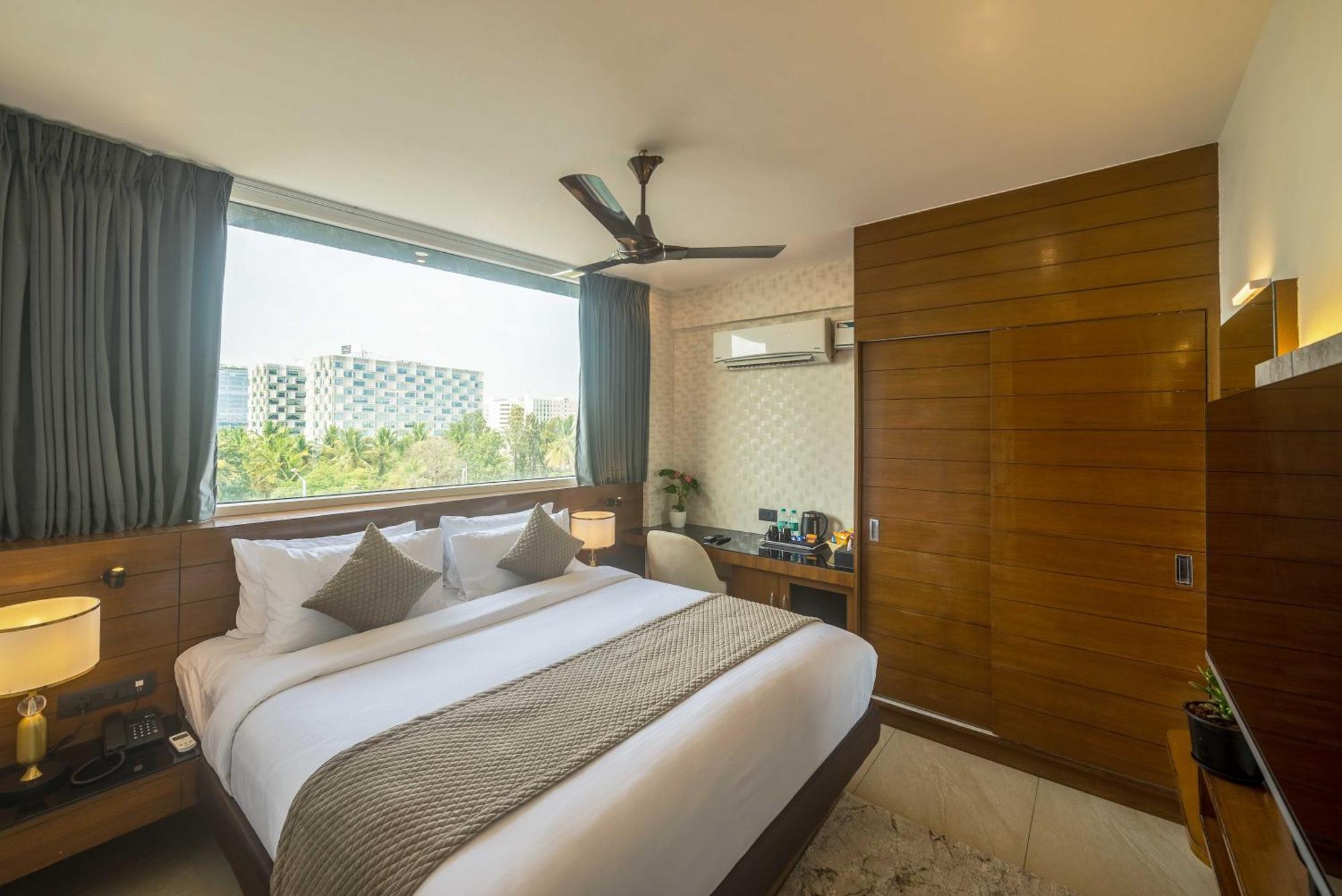 Royal Ace Boutique - Manyata Techpark Hotel