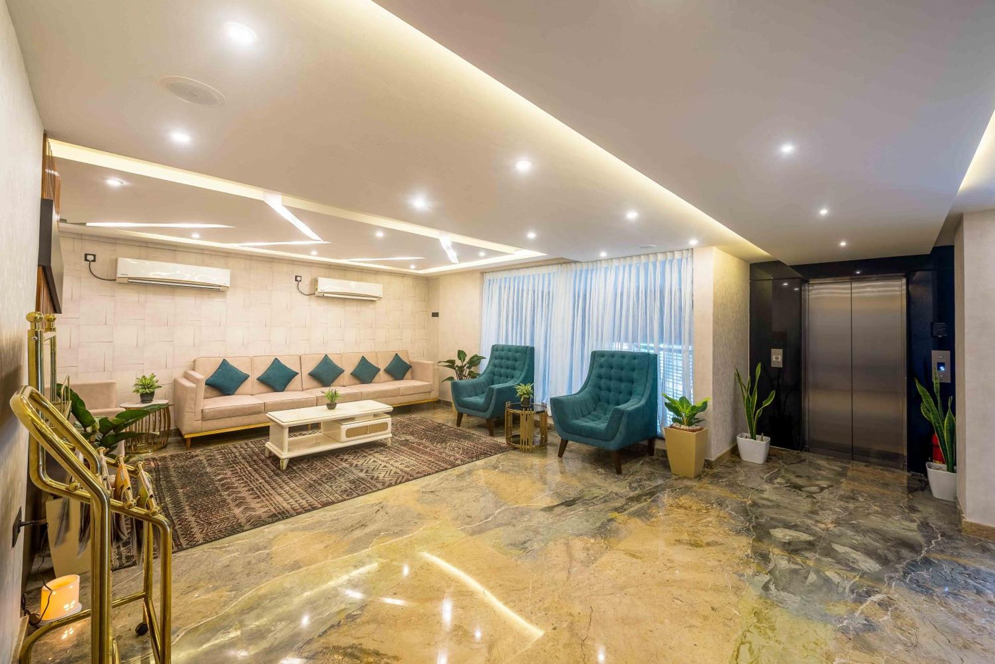 Royal Ace Boutique - Manyata Techpark