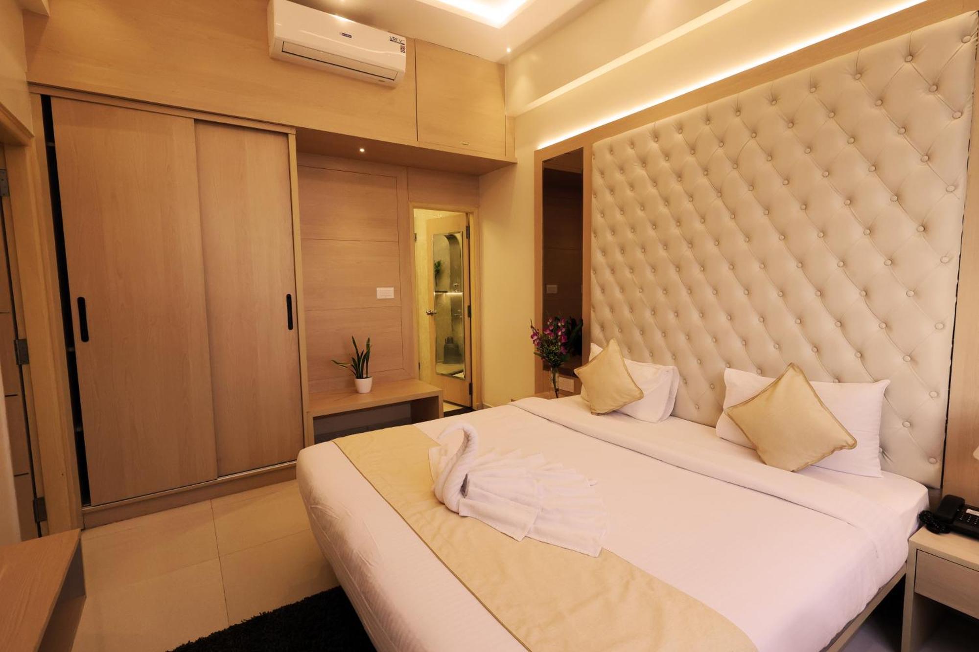 Grand Regency Rajajinagar, Iskcon Temple - Wtc 3*