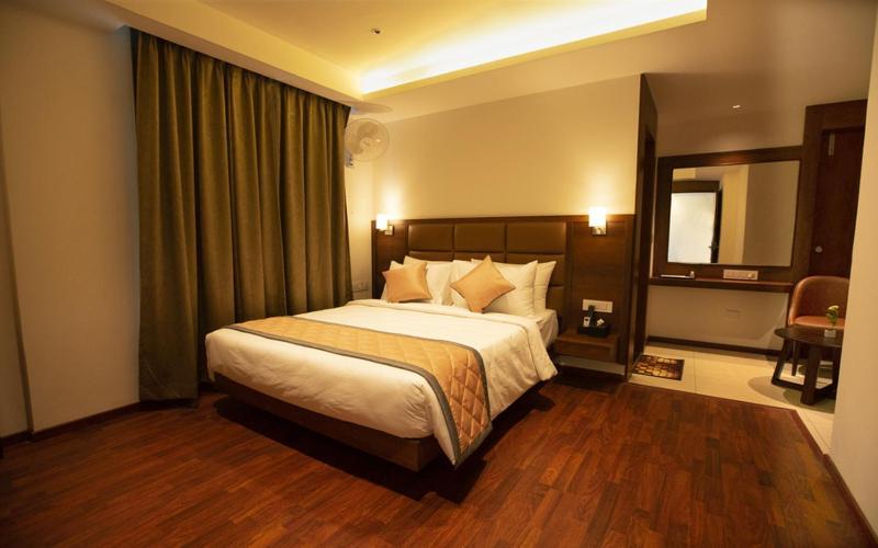Hotel O Nar Comforts Near Ksr Railway Station