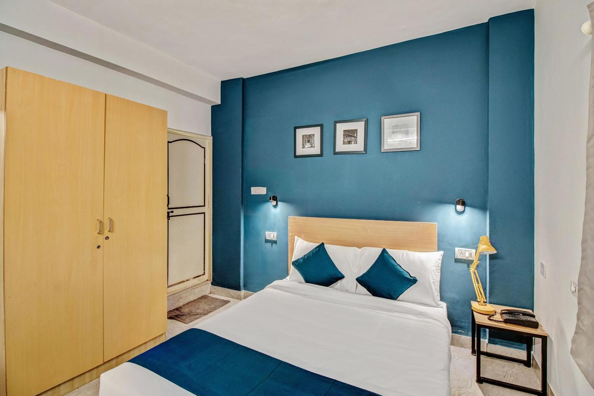 Collection O Executive Basapura Hotel 3*