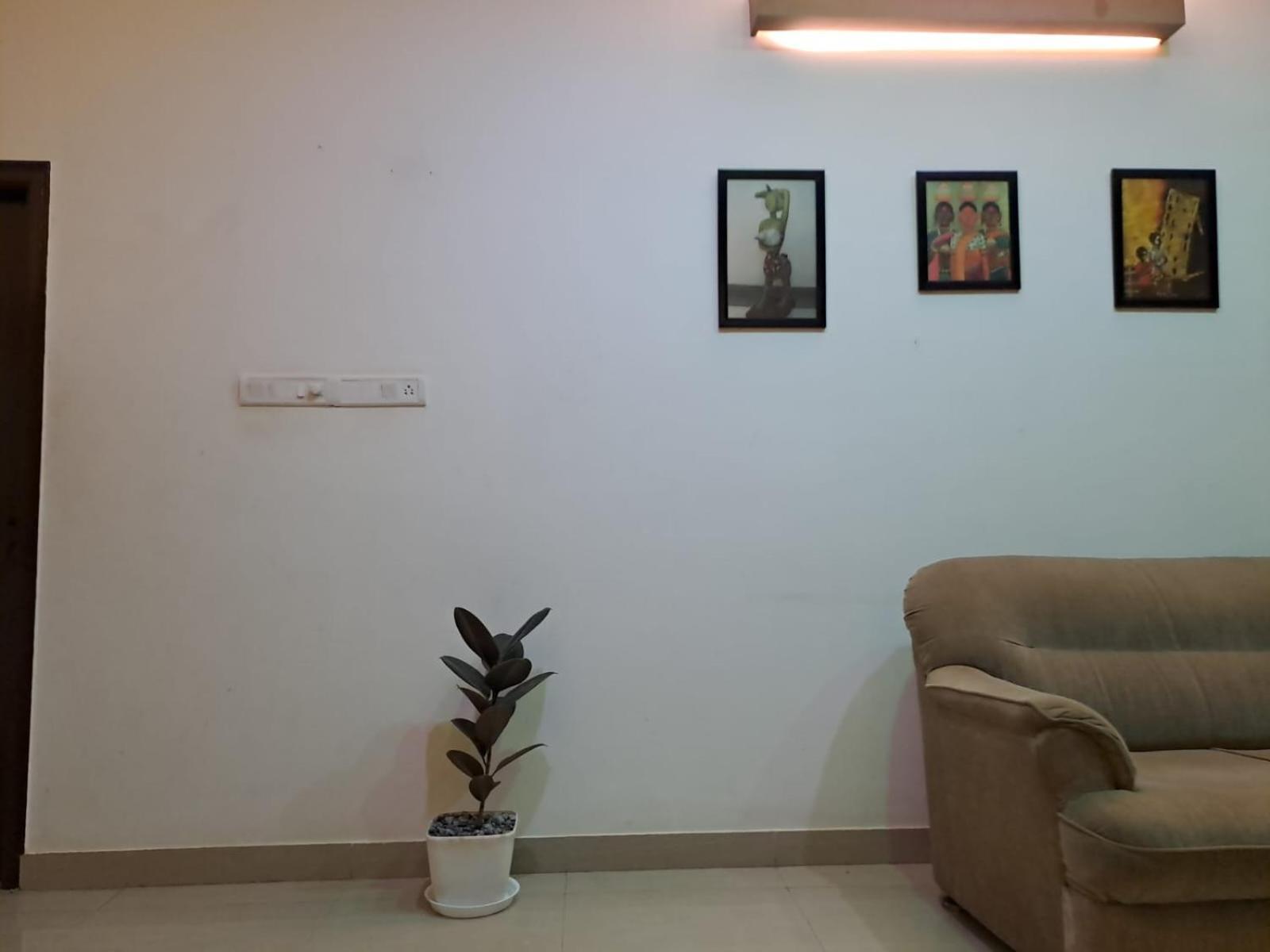 Villa8485 *