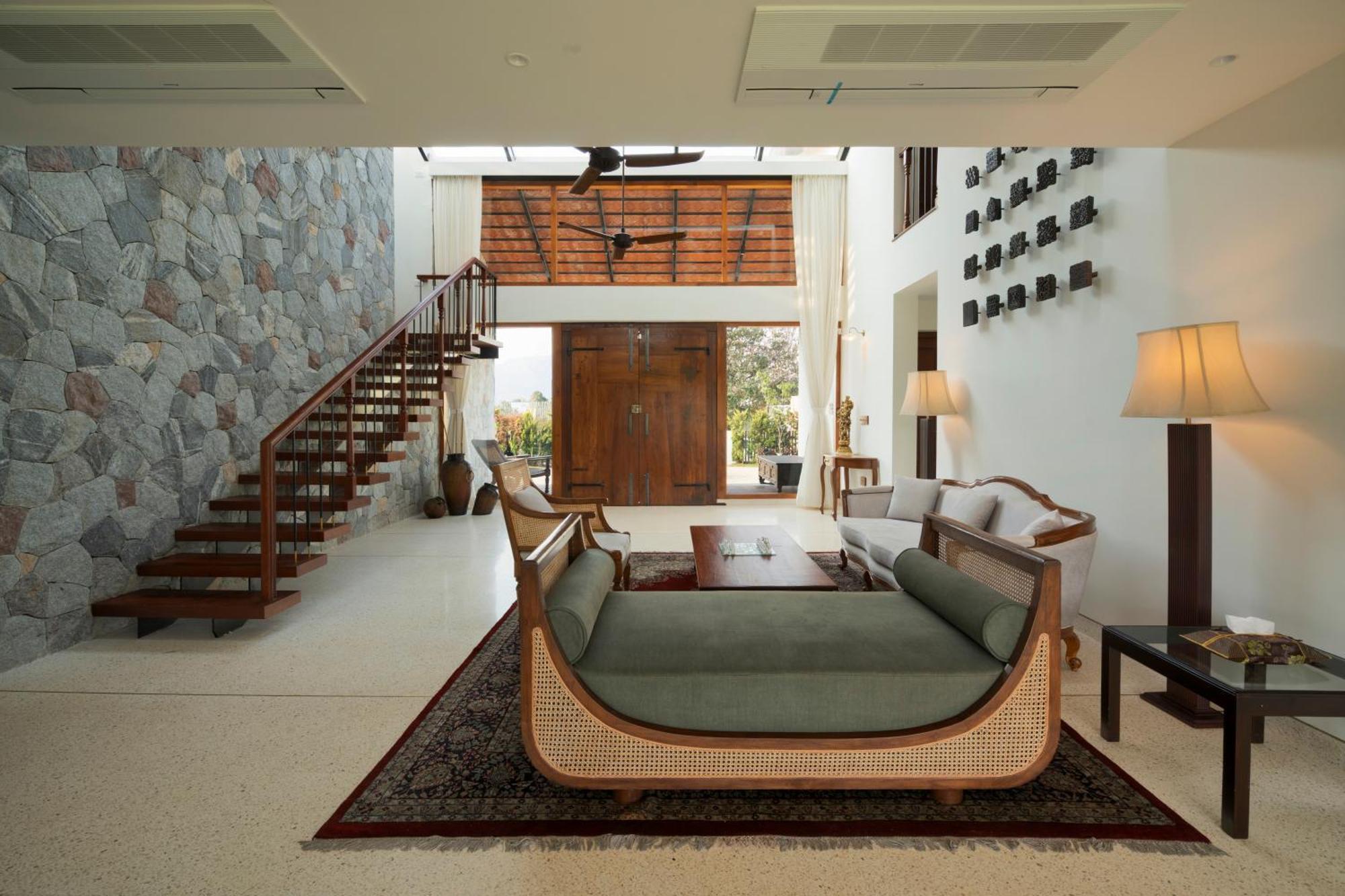 Saffronstays Niranta- 4-bdr On Golf Course Near *