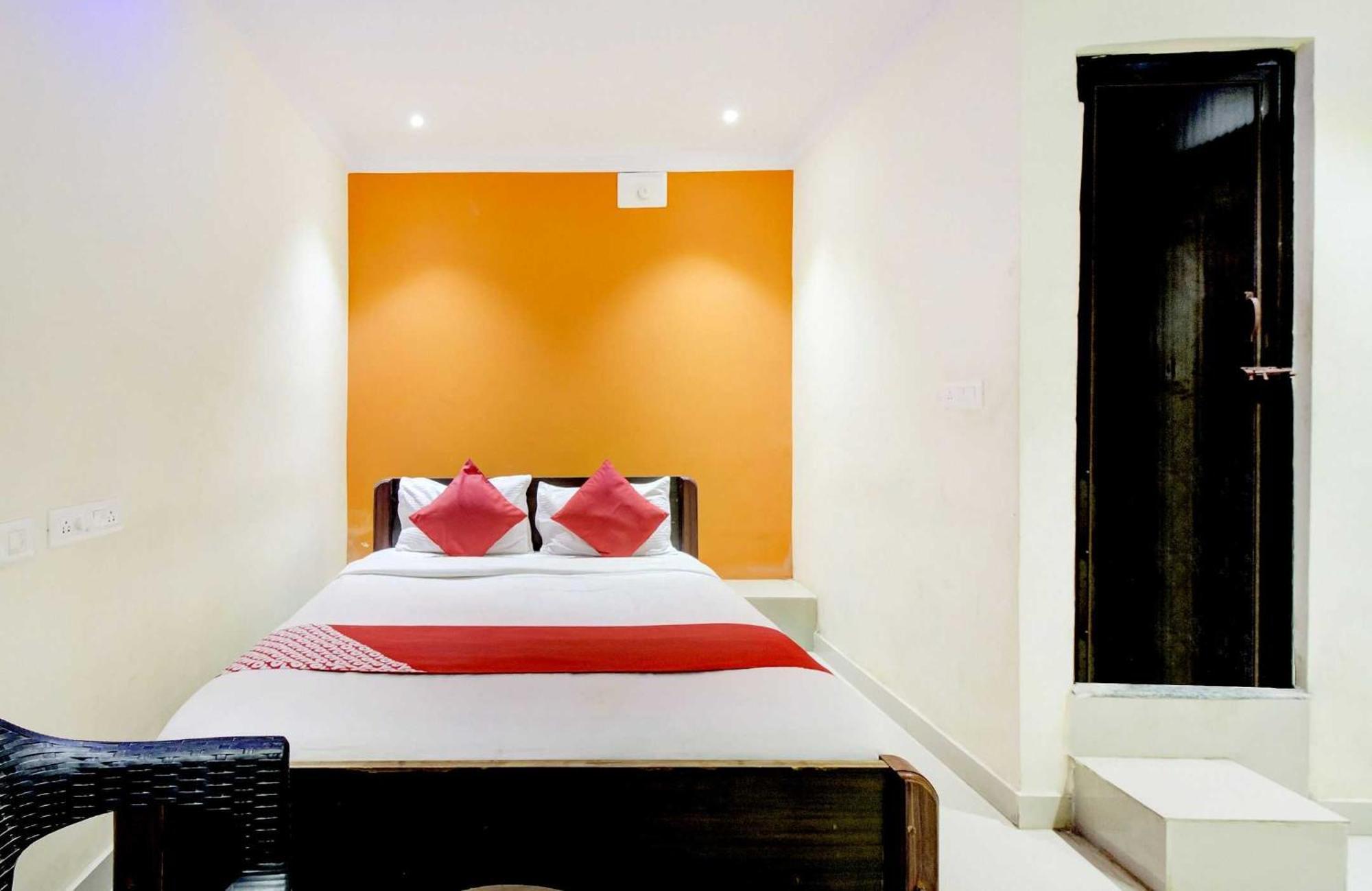 Oyo Flagship Malnad Grand 3* Bangalore