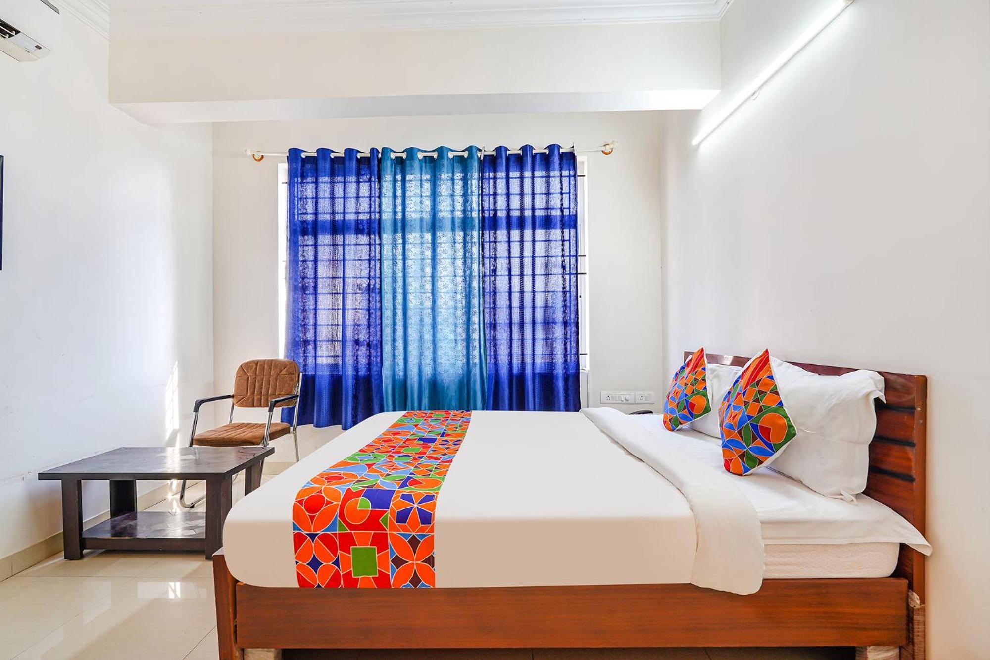 Fabhotel Emirates Hotel Bangalore