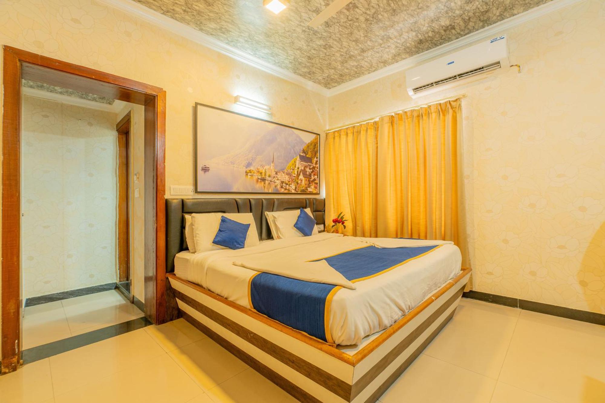 Seasons Jp Nagar Apartment *