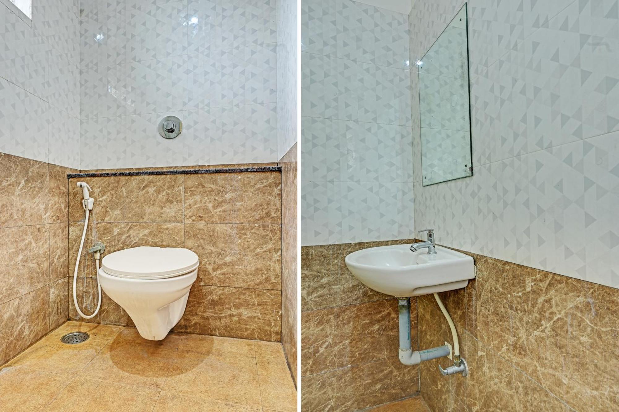 Hotel Collection O The Mass Residency By Dv Bangalore