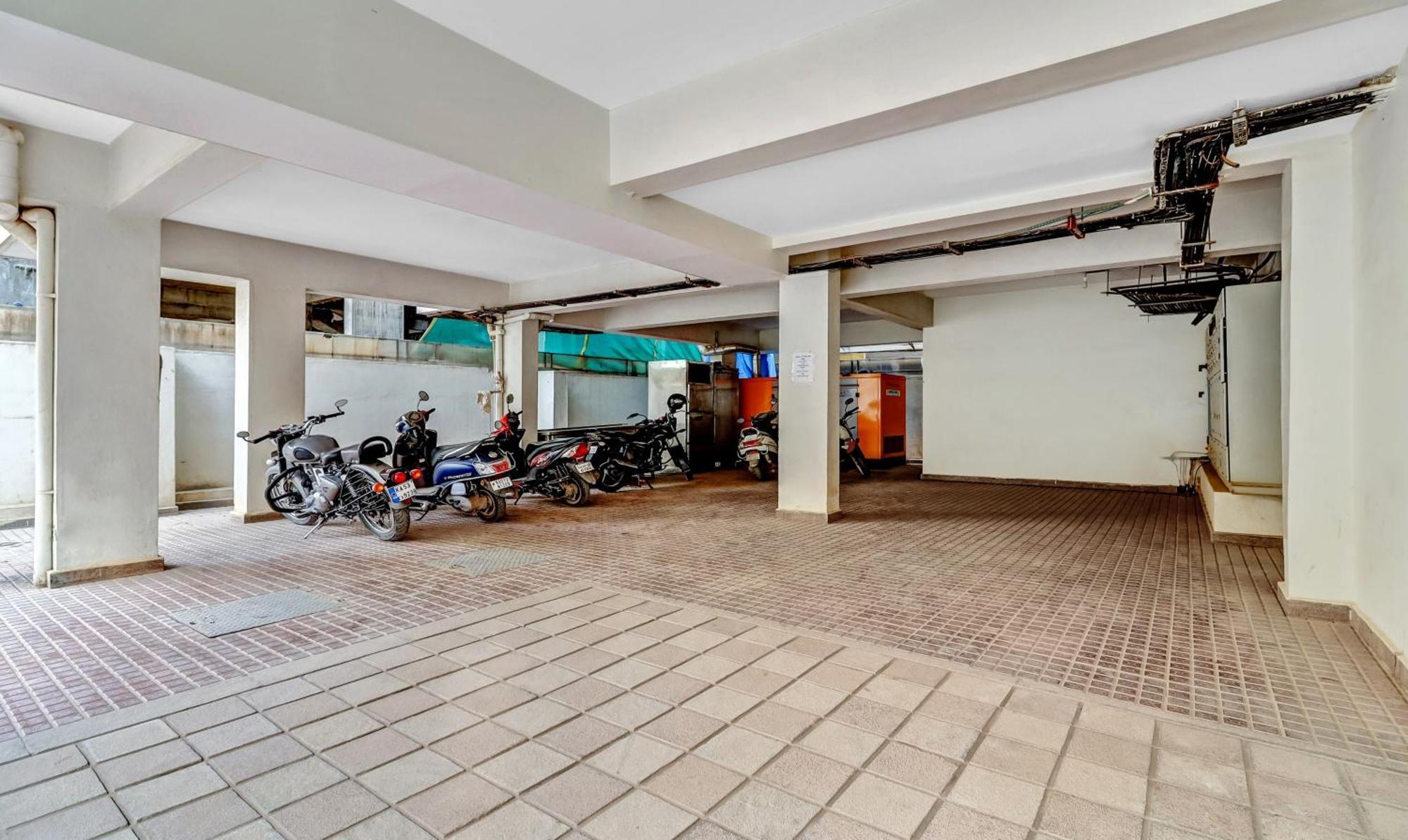 Hotel Treebo The Grand Skyla Marathahalli
