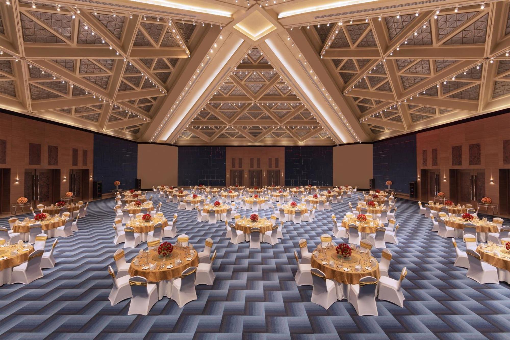 Hotel Sheraton Grand Whitefield & Convention Center